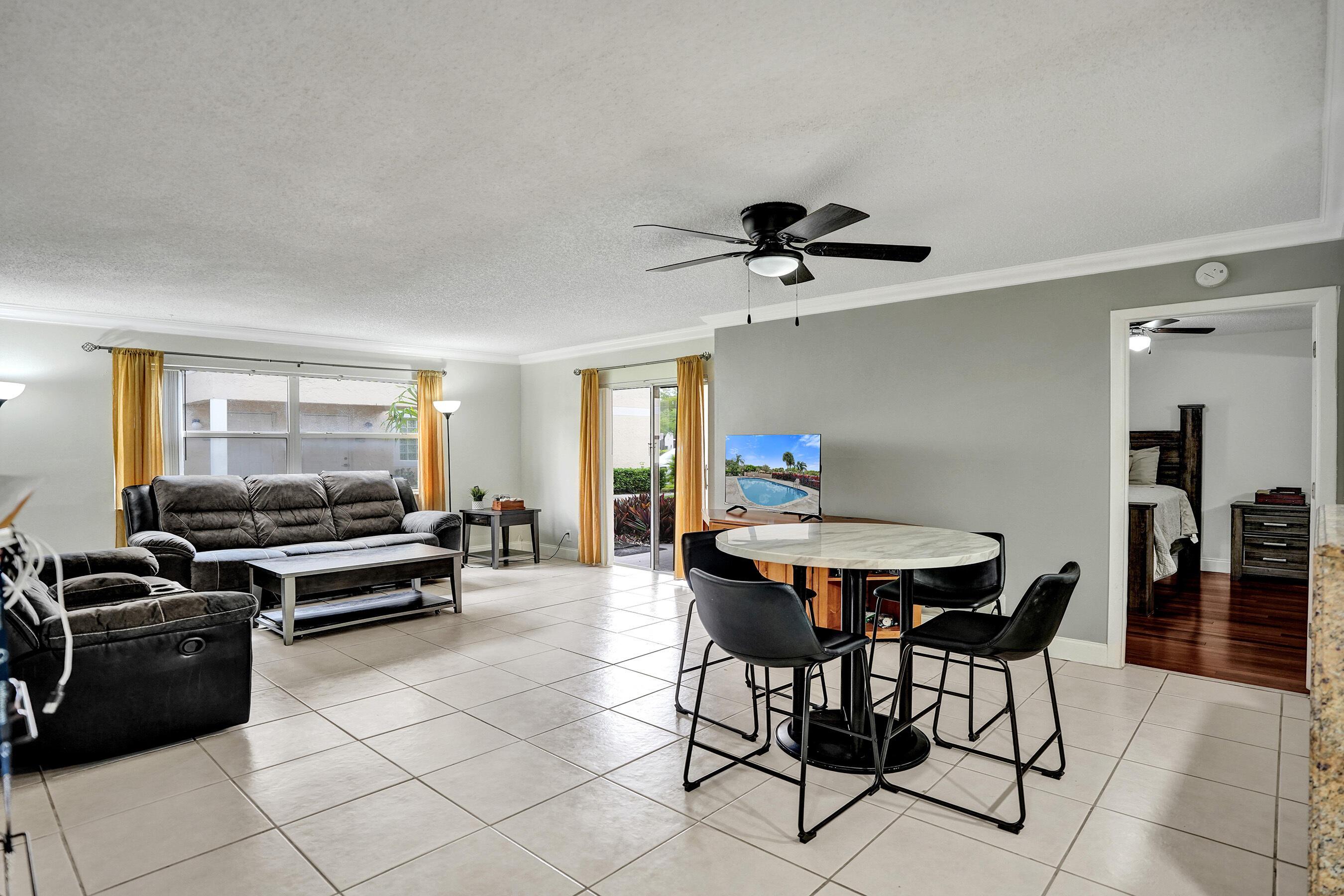12215 Royal Palm Boulevard 4q, Coral Springs, FL 33065, Coral Springs - Photo 4