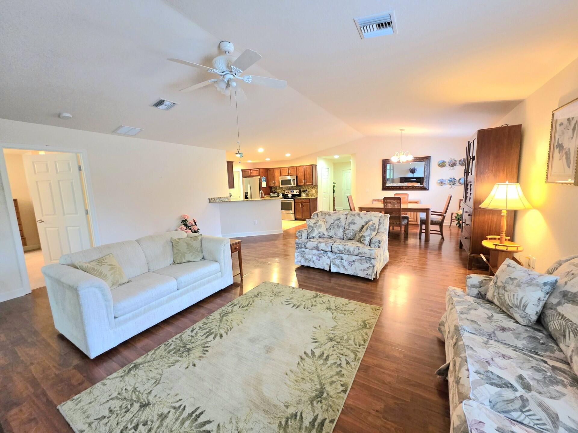 17 San Felipe, Fort Pierce, FL 34951, Fort Pierce - Photo 2