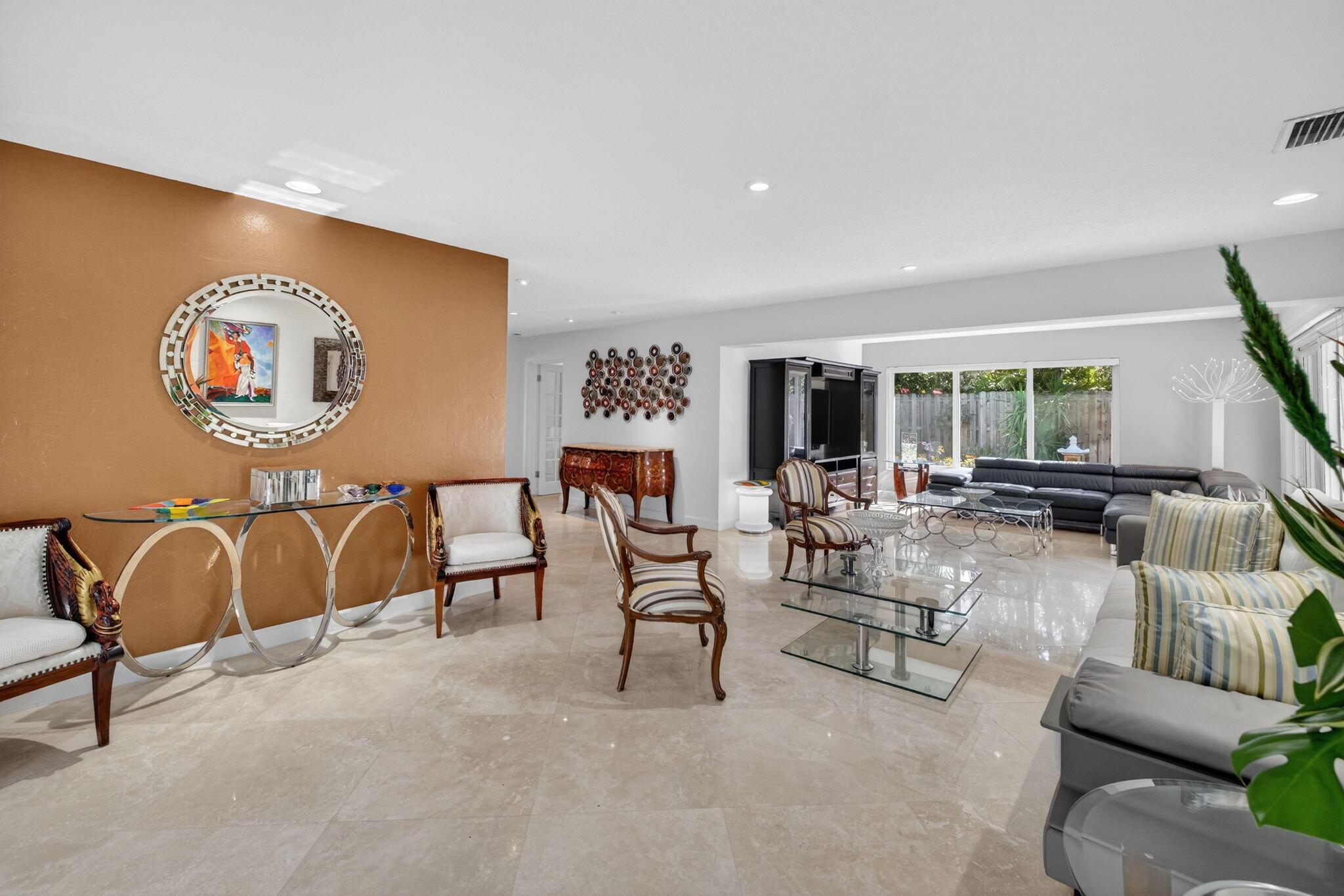 2300 NE 16th Avenue, Wilton Manors, FL 33305, Wilton Manors - Photo 2