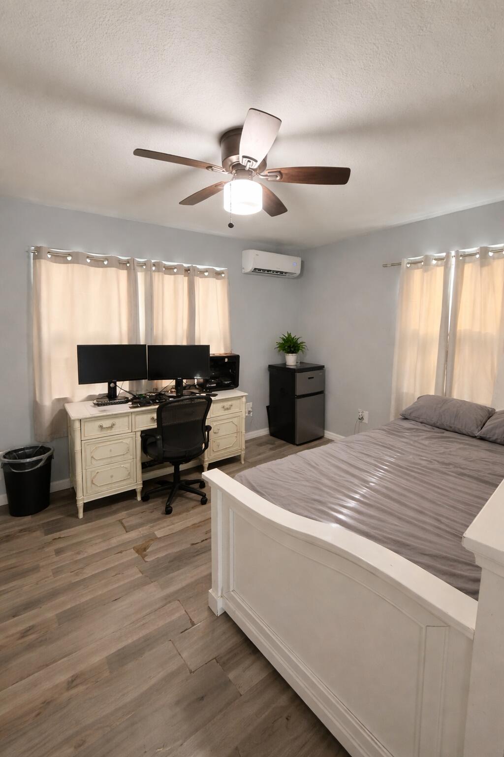 2686 Summit Boulevard, West Palm Beach, FL 33406, West Palm Beach - Photo 4