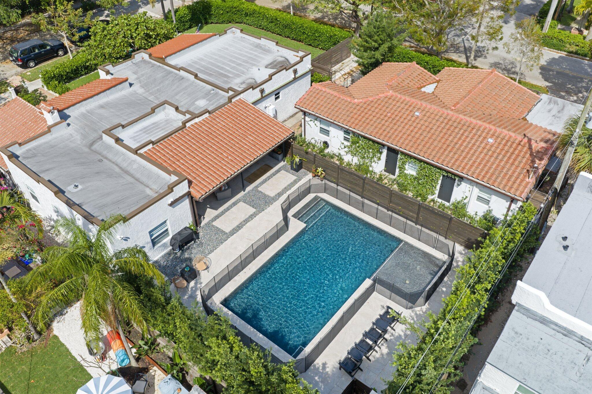706 Sunset Road, West Palm Beach, FL 33401, West Palm Beach - Photo 3