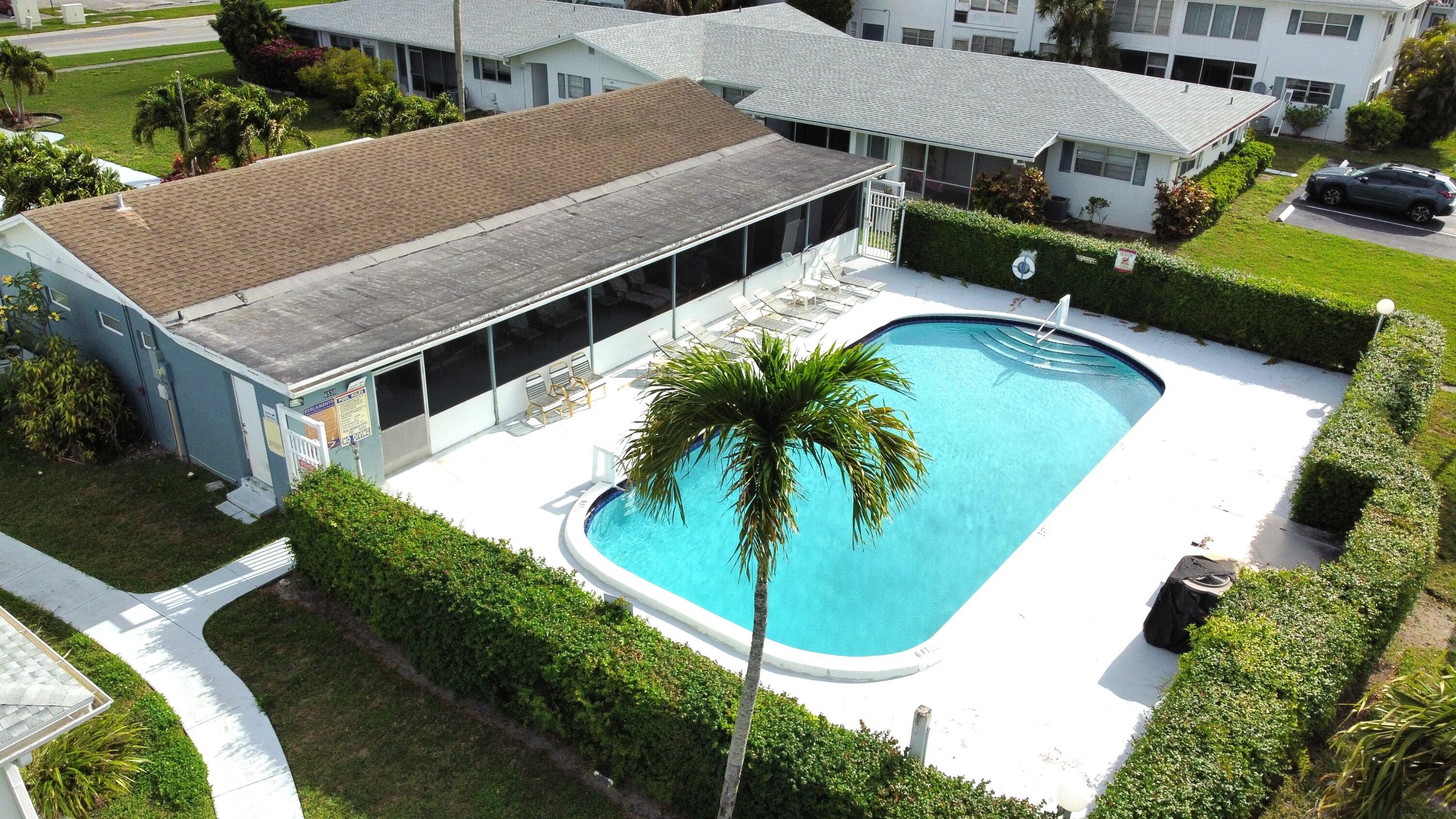 6560 Winfield Boulevard 102, Margate, FL 33063, Margate - Photo 4