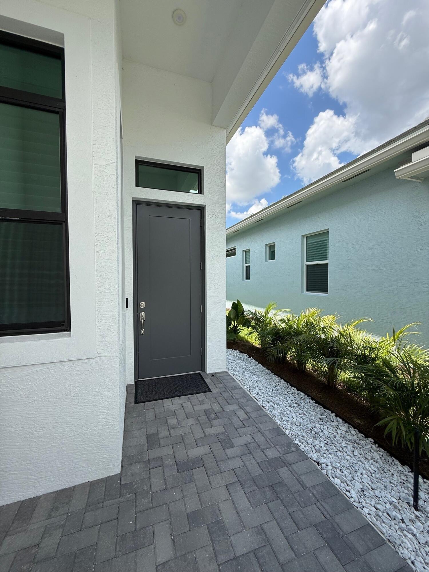 187 SE Via Sangro, Port St. Lucie, FL 34952, Port St. Lucie - Photo 3