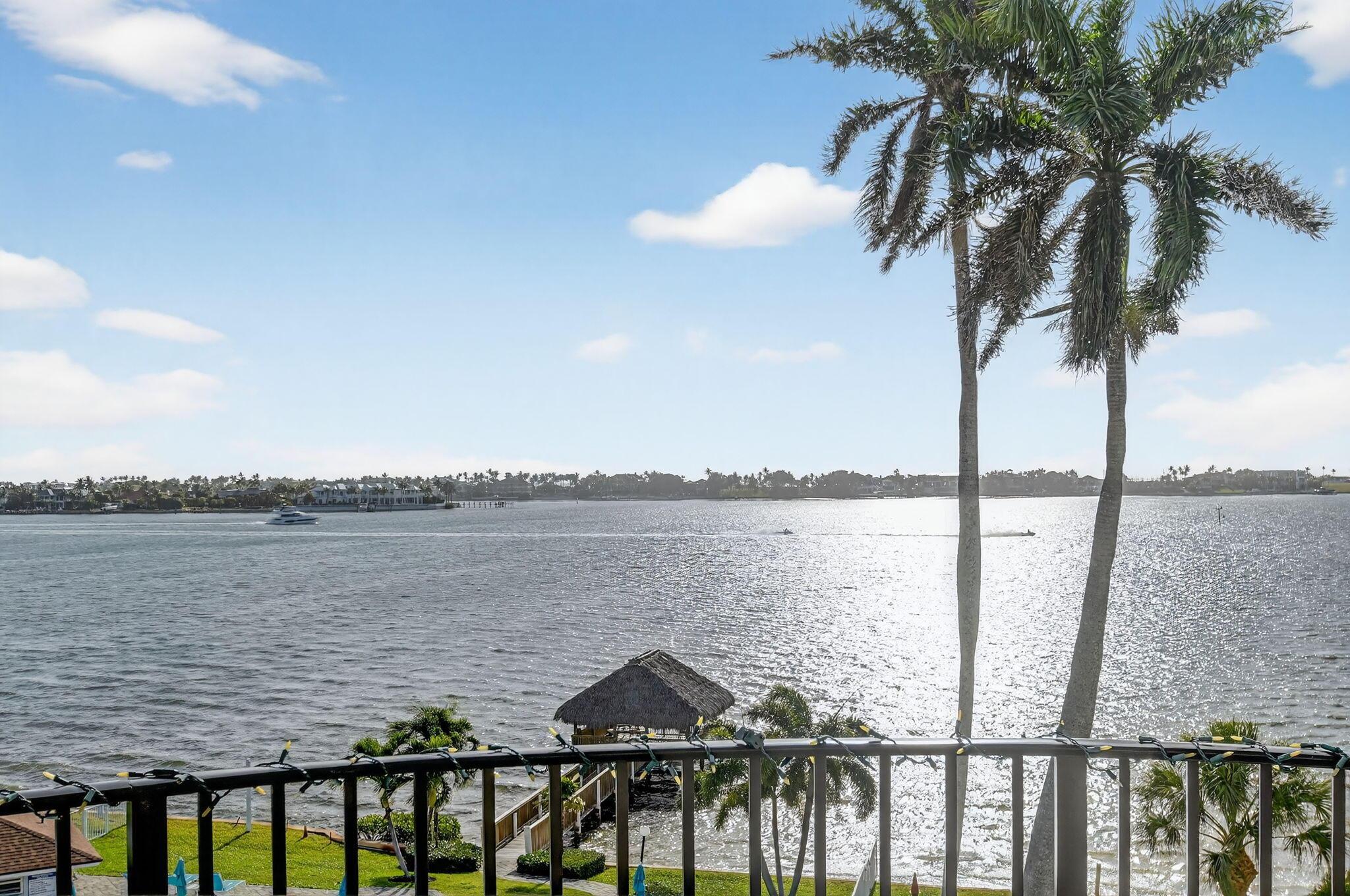 8200 Lakeshore Drive 507, Hypoluxo, FL 33462, Hypoluxo