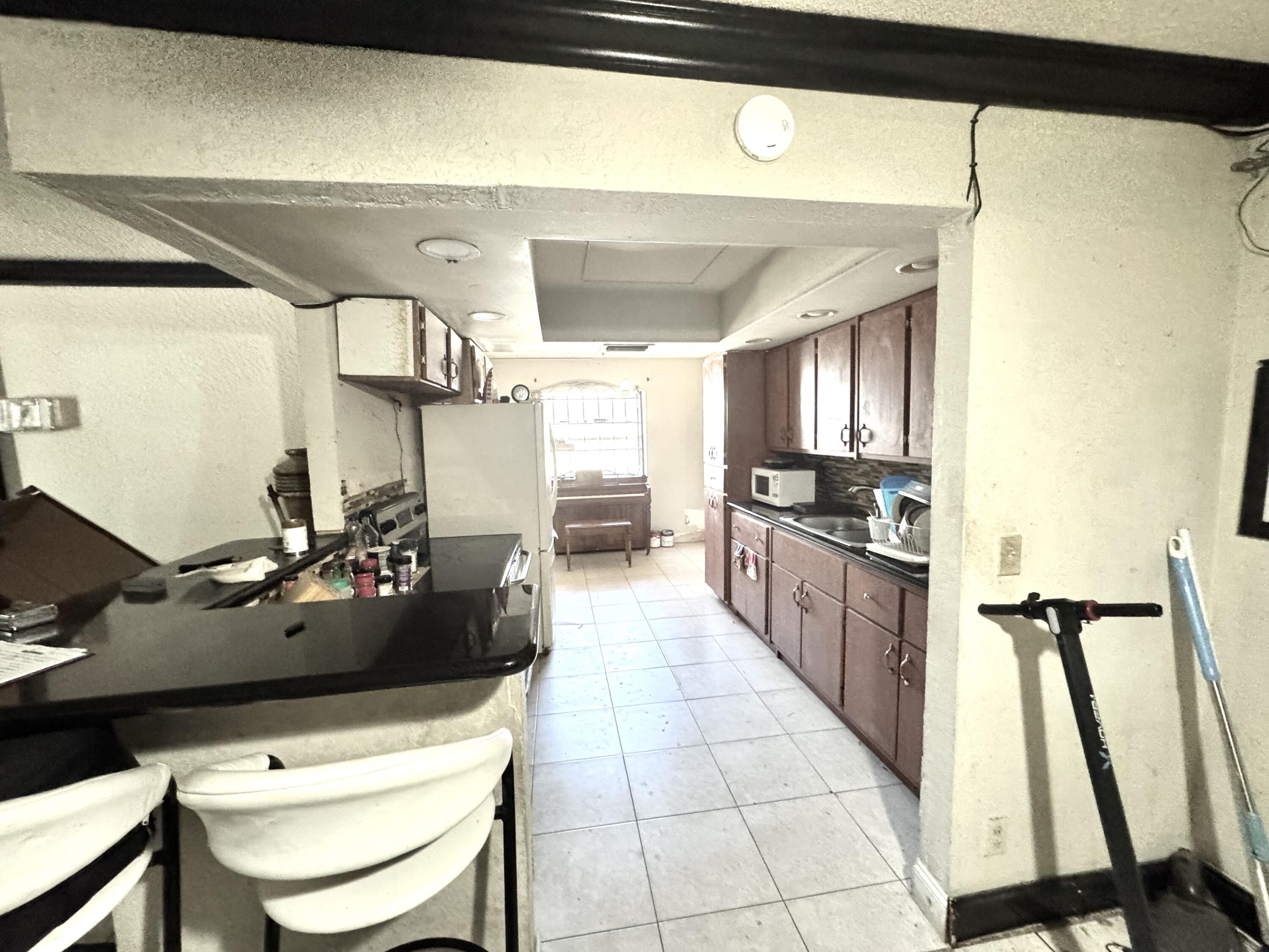 4310 NE 1st Terrace, Pompano Beach, FL 33064, Pompano Beach - Photo 4