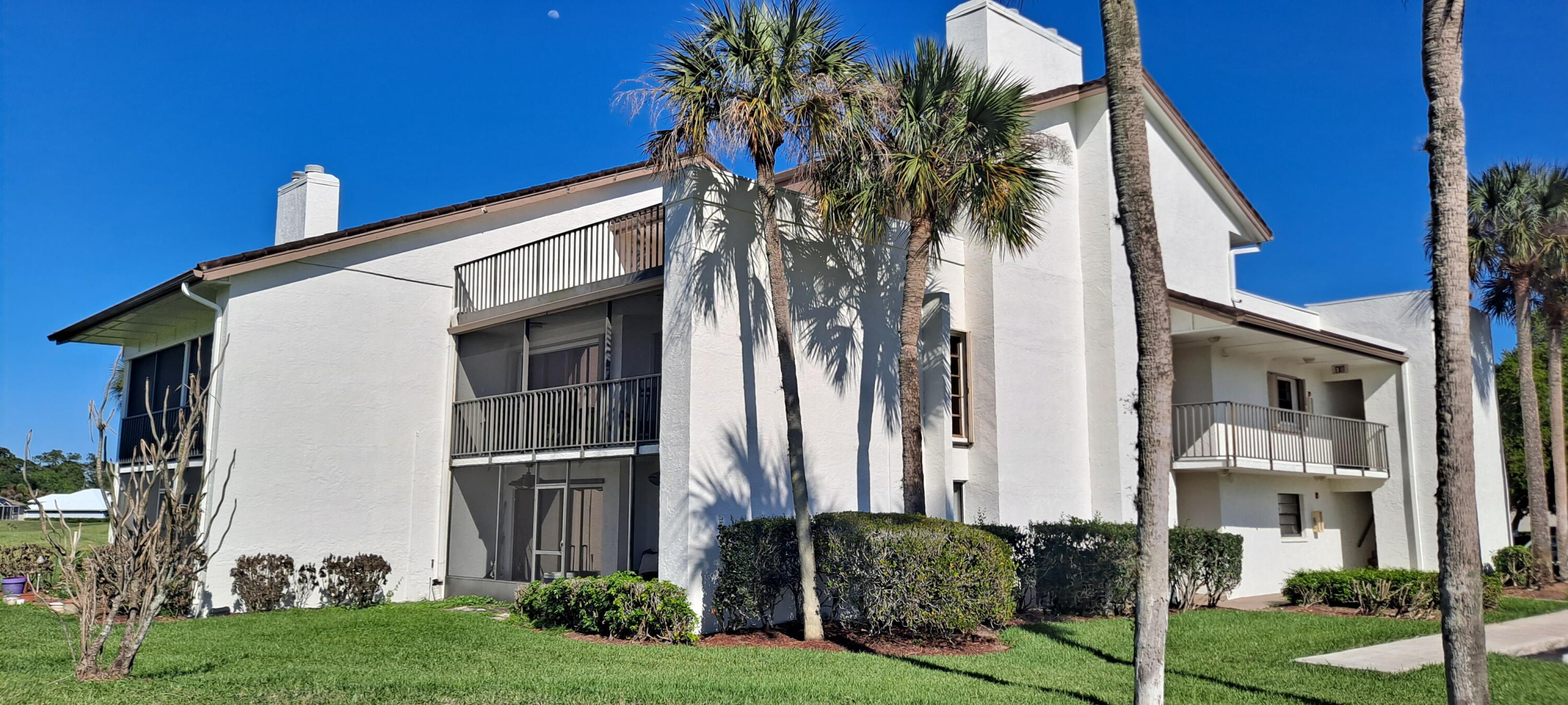 3500 Twin Lakes Terrace 206, Fort Pierce, FL 34951, Fort Pierce - Photo 3