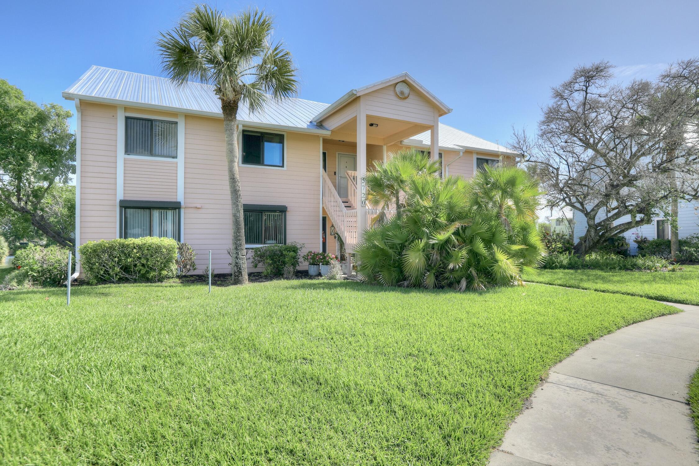 5720 Pelican Pointe Drive 3, Sebastian, FL 32958, Sebastian
