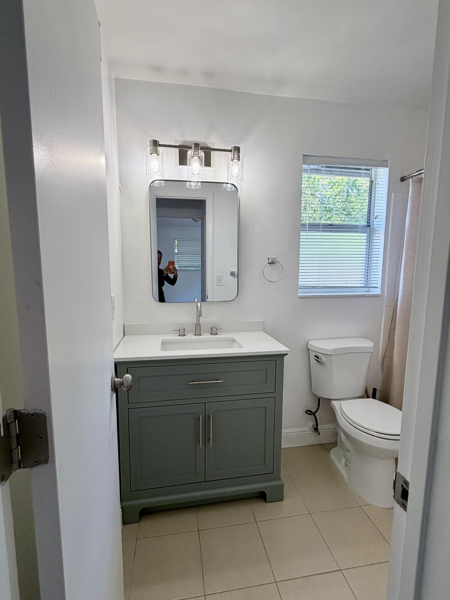 1990 SW 9th Street 1-2, Fort Lauderdale, FL 33312, Fort Lauderdale - Photo 5