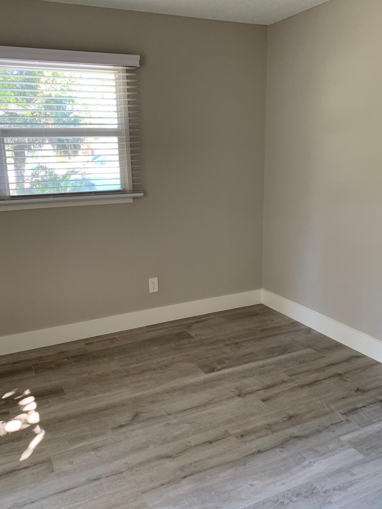 4220 NE Indian River Drive NE Unit #5, Jensen Beach, FL 34957, Jensen Beach - Photo 3
