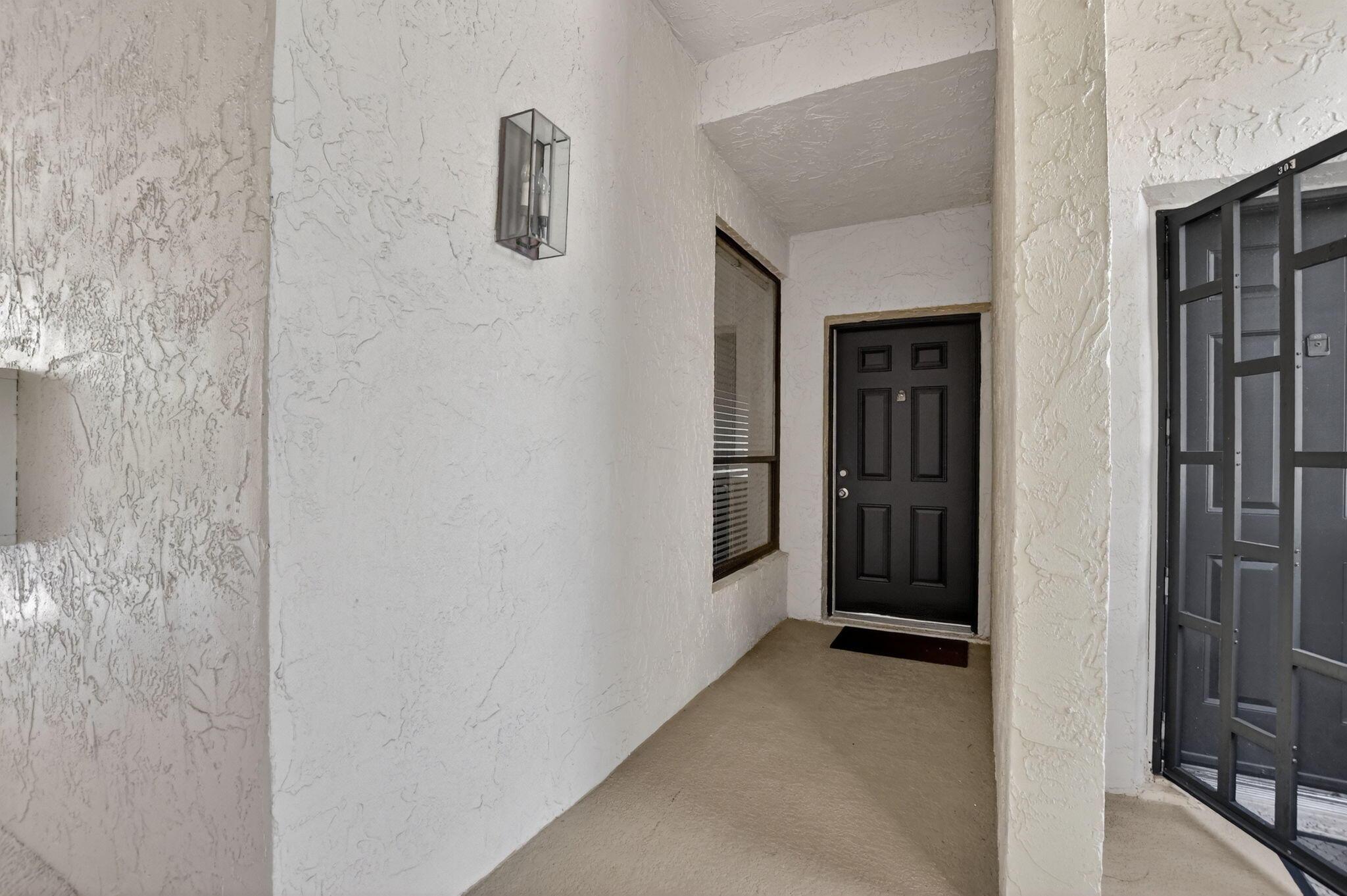 7472 La Paz Boulevard 304, Boca Raton, FL 33433, Boca Raton - Photo 2