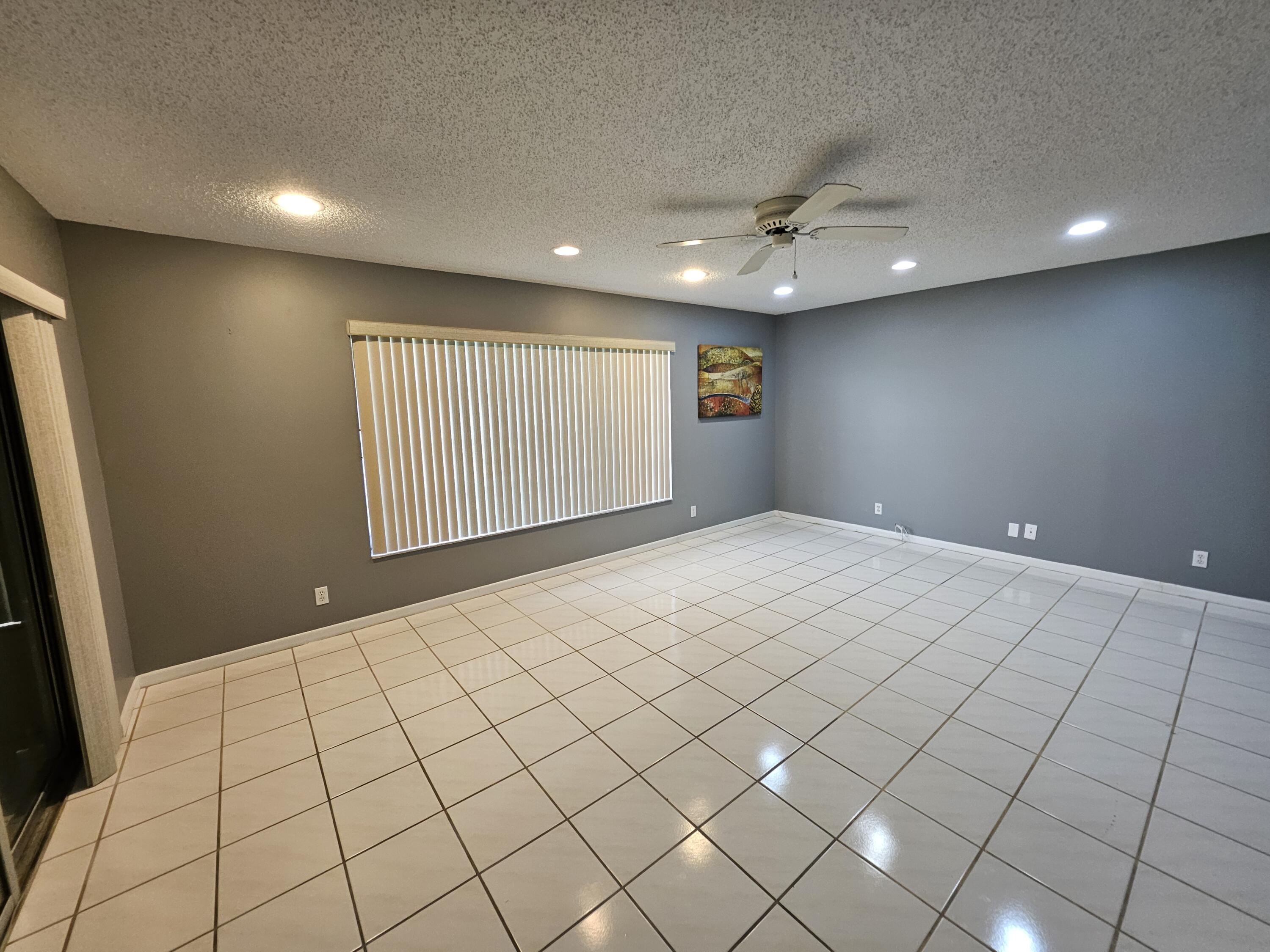 14628 Canalview Drive A, Delray Beach, FL 33484, Delray Beach - Photo 3