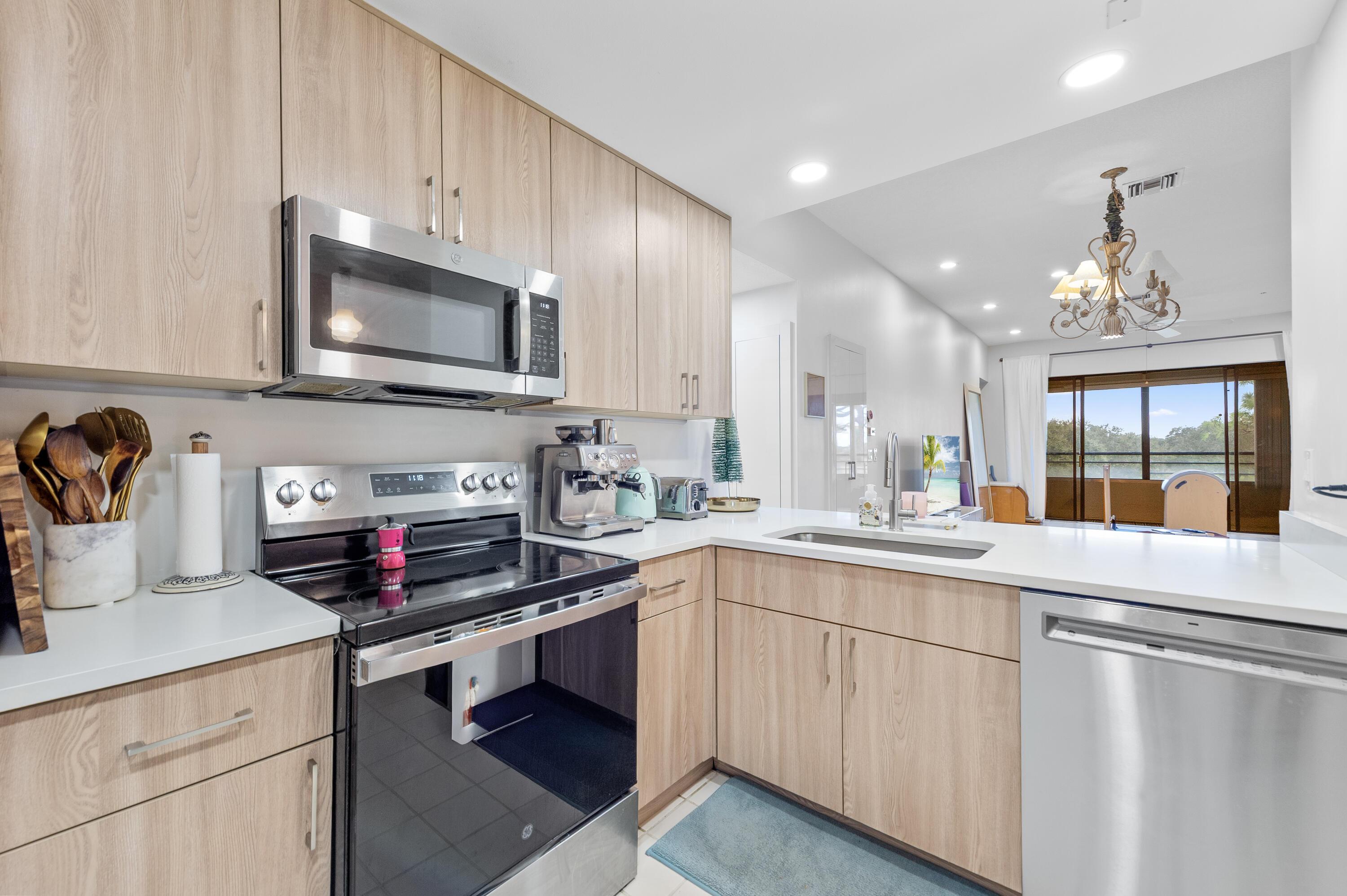 7460 La Paz Boulevard 304, Boca Raton, FL 33433, Boca Raton