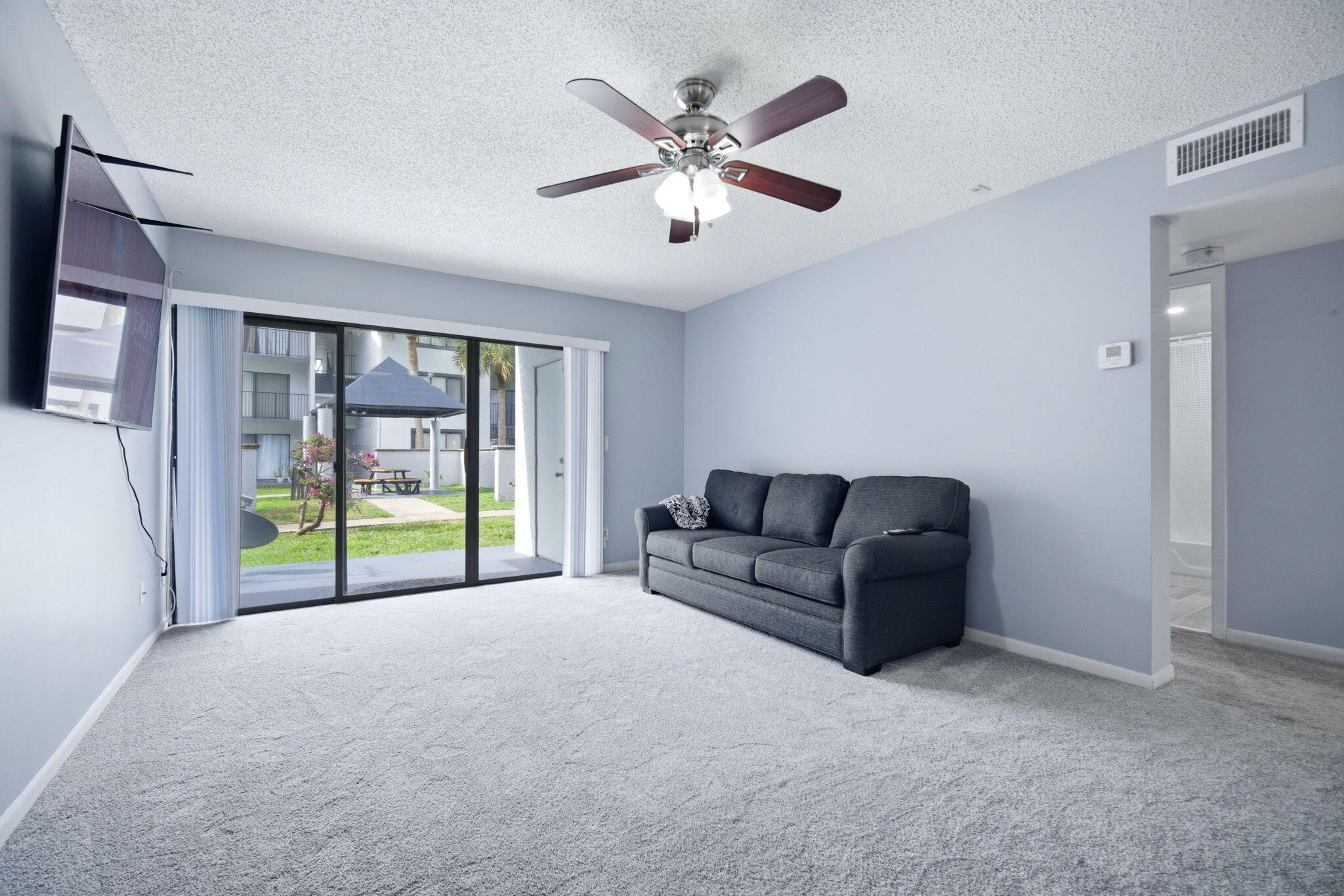 9244 W Atlantic Boulevard 1214, Coral Springs, FL 33071, Coral Springs - Photo 4
