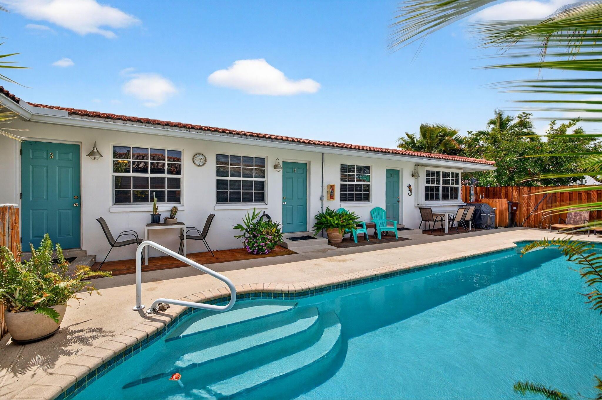 4532 Poinciana Street, Lauderdale-By-The-Sea, FL 33308, Lauderdale-By-The-Sea - Photo 2