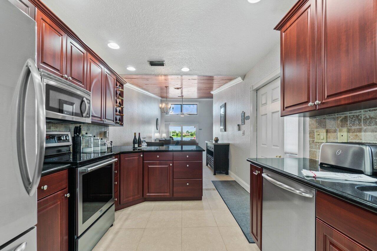 12542 Westhampton Circle, Wellington, FL 33414, Wellington - Photo 5