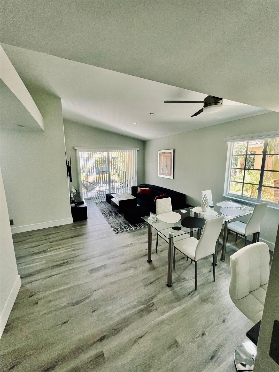 1105 Lake Shore Drive Unit 201, Lake Park, FL 33403, Lake Park - Photo 3