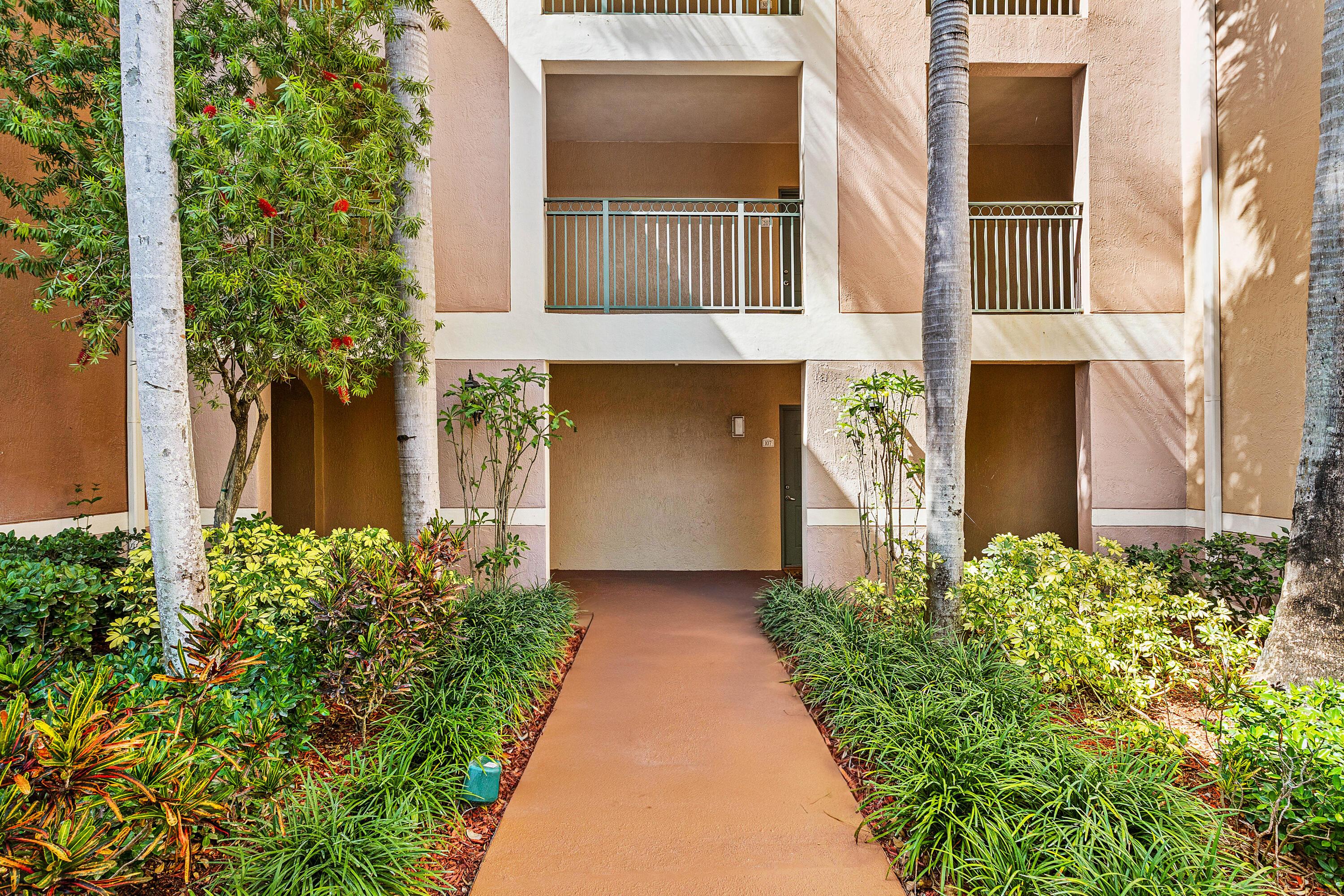 11770 St Andrews Place 304, Wellington, FL 33414, Wellington - Photo 5