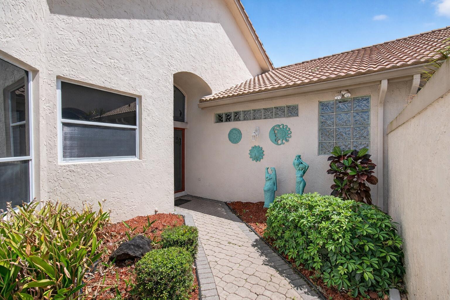 8864 Shoal Creek Lane, Boynton Beach, FL 33472, Boynton Beach - Photo 3