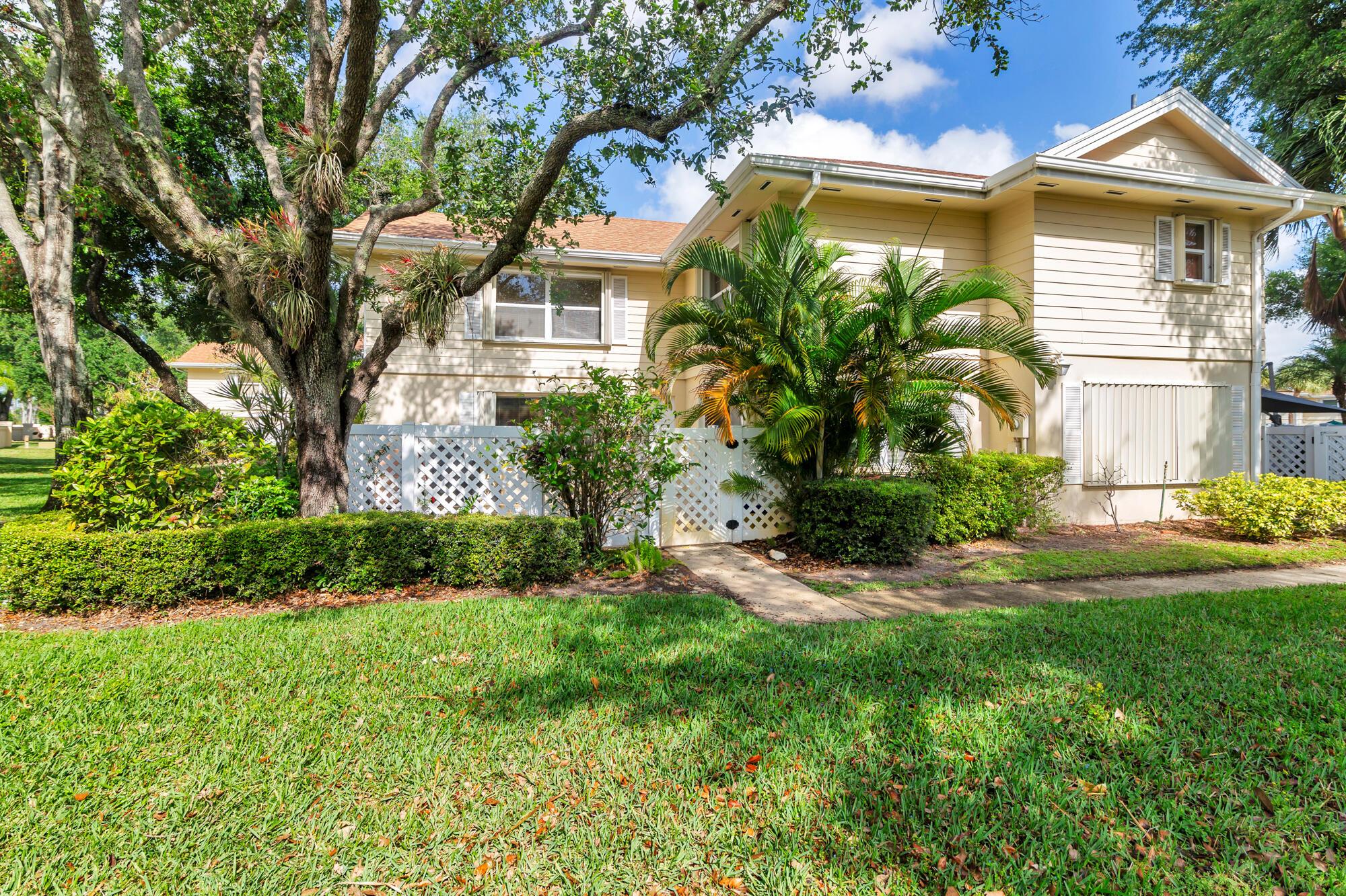 8142 Bridgewater Court 42c, Lake Clarke Shores, FL 33406, Lake Clarke Shores