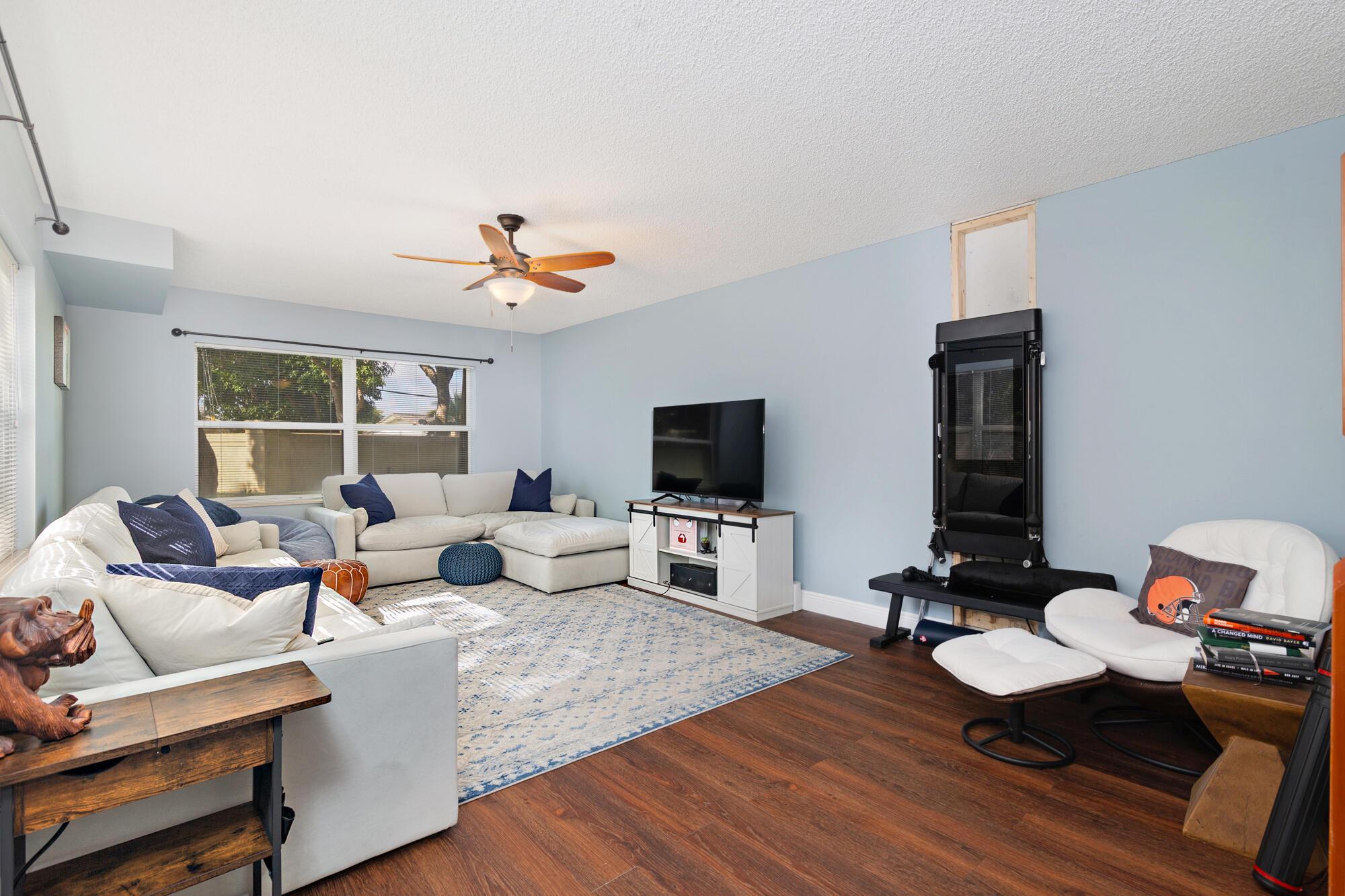 8142 Bridgewater Court 42c, Lake Clarke Shores, FL 33406, Lake Clarke Shores - Photo 3