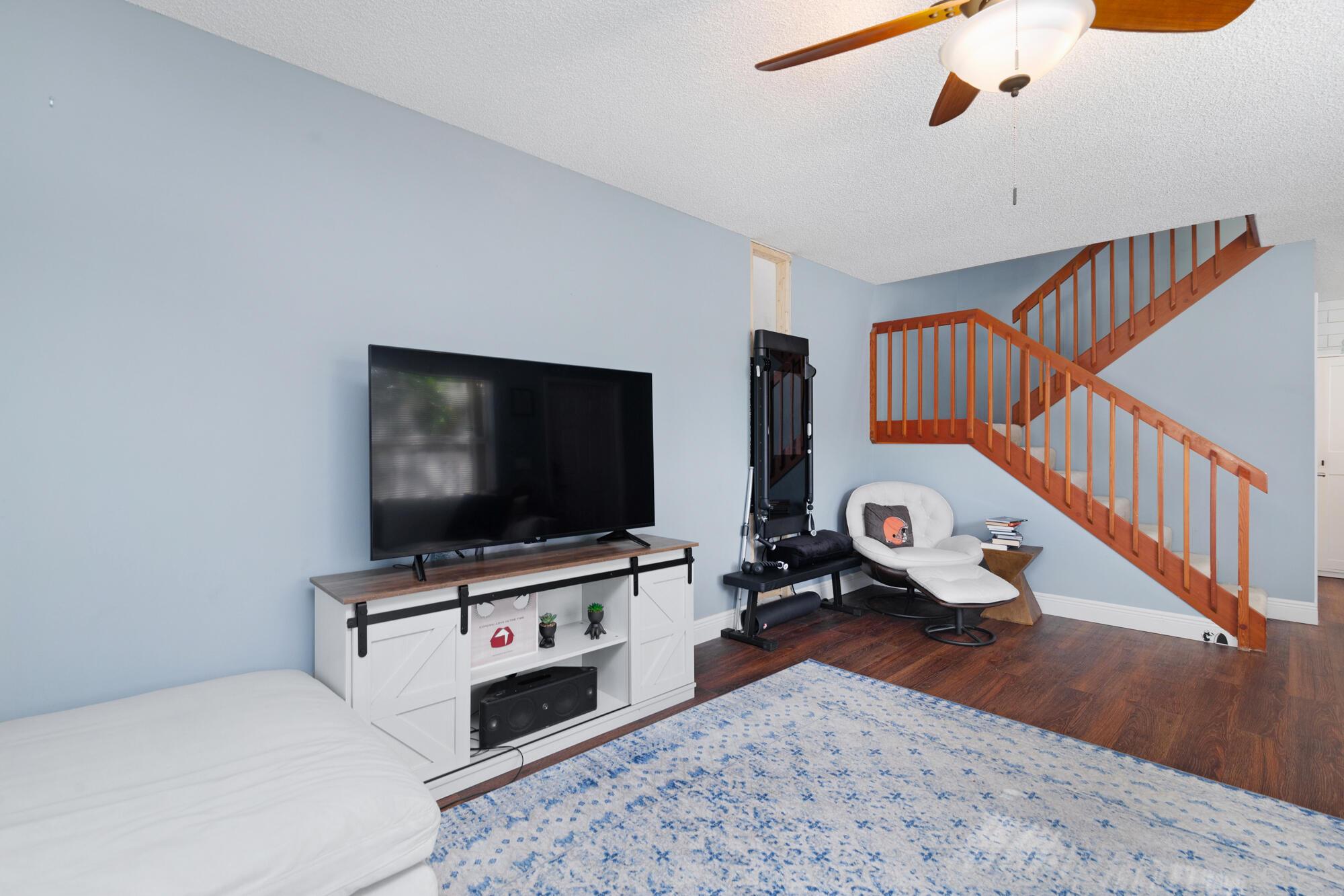 8142 Bridgewater Court 42c, Lake Clarke Shores, FL 33406, Lake Clarke Shores - Photo 5