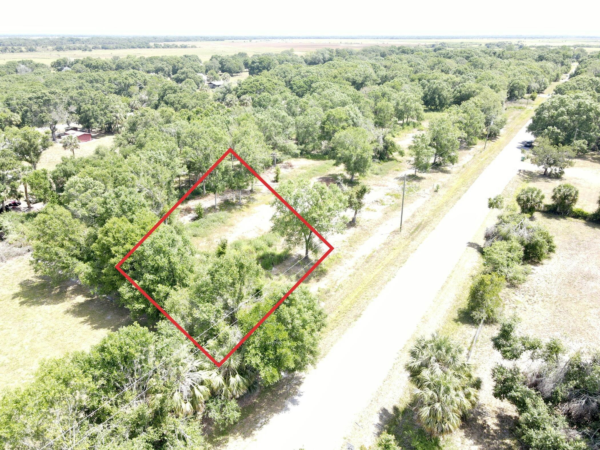 7877 NW 93rd Court, Okeechobee, FL 34972, Okeechobee - Photo 3
