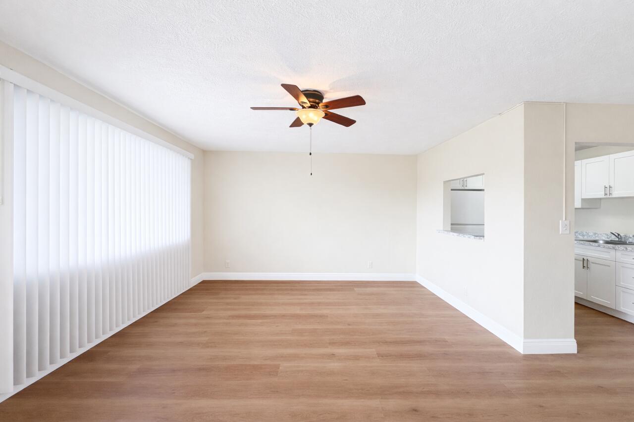 700 Village Green Court 316, Palm Springs, FL 33461, Palm Springs - Photo 5