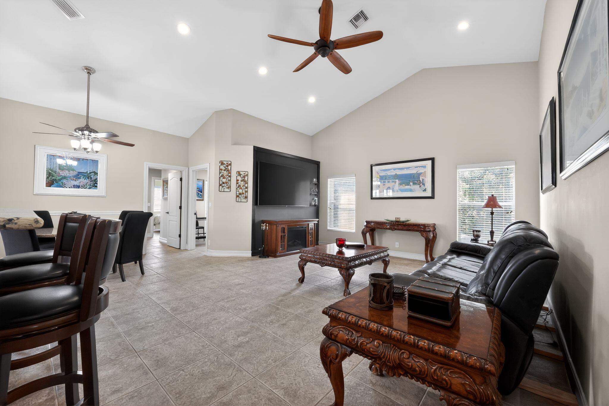 12301 Cabot Court, Boca Raton, FL 33428, Boca Raton - Photo 5