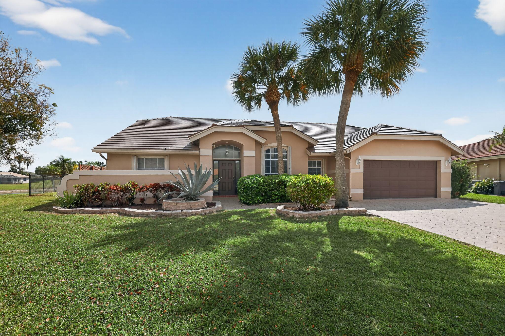 12301 Cabot Court, Boca Raton, FL 33428, Boca Raton - Photo 2