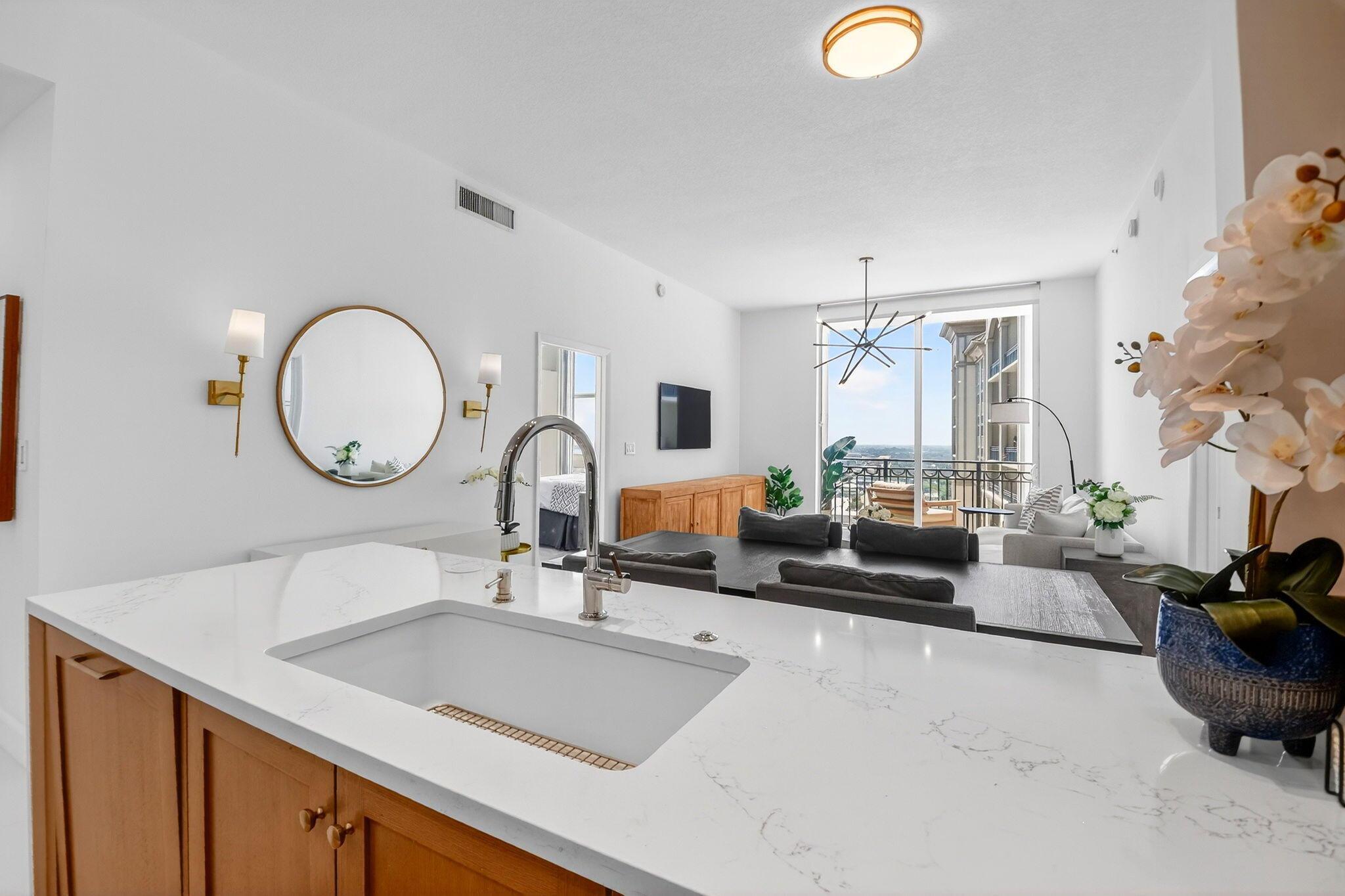 550 Okeechobee Boulevard Lph-07, West Palm Beach, FL 33401, West Palm Beach - Photo 2