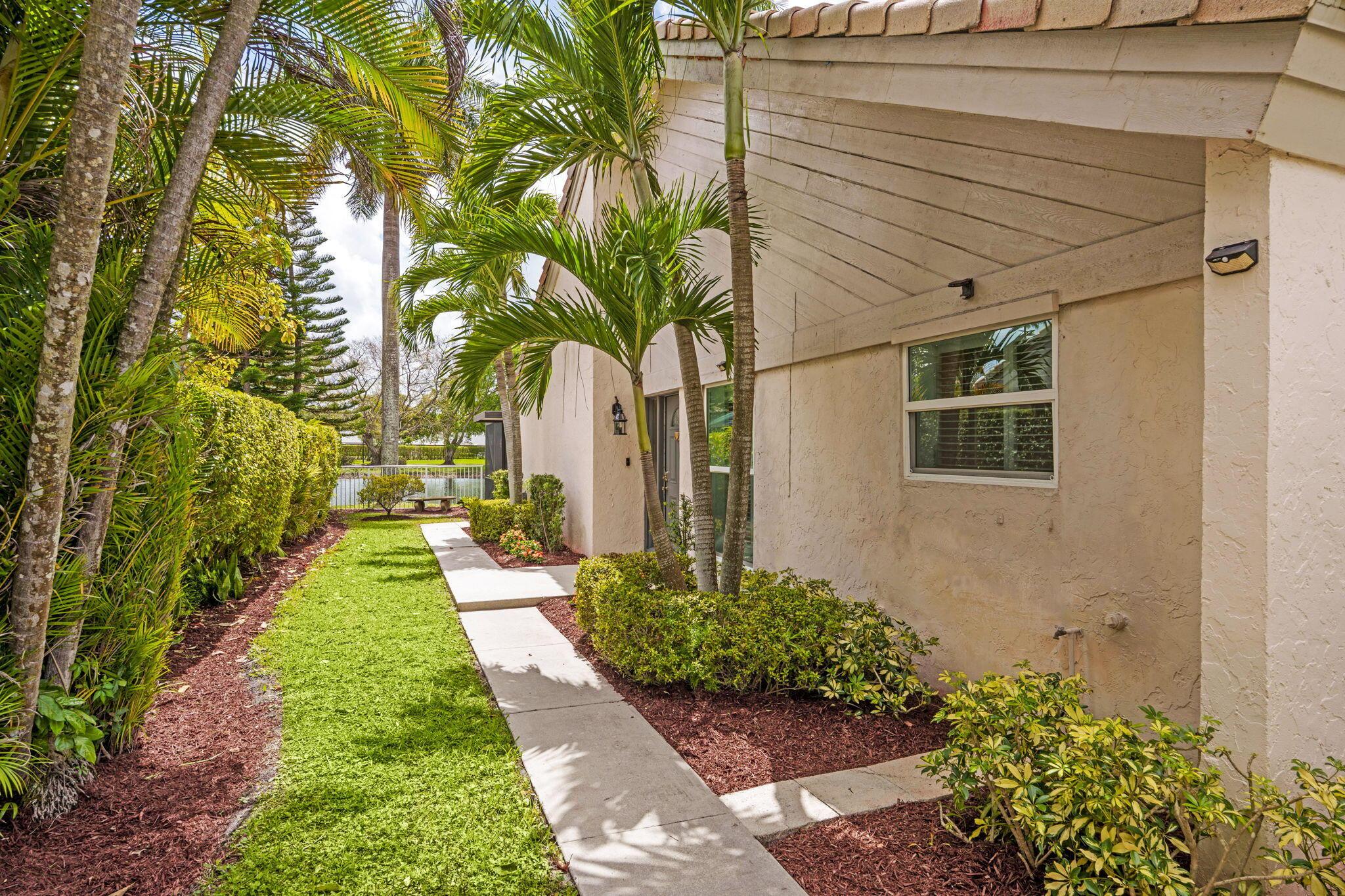 9722 Erica Court, Boca Raton, FL 33496, Boca Raton - Photo 3