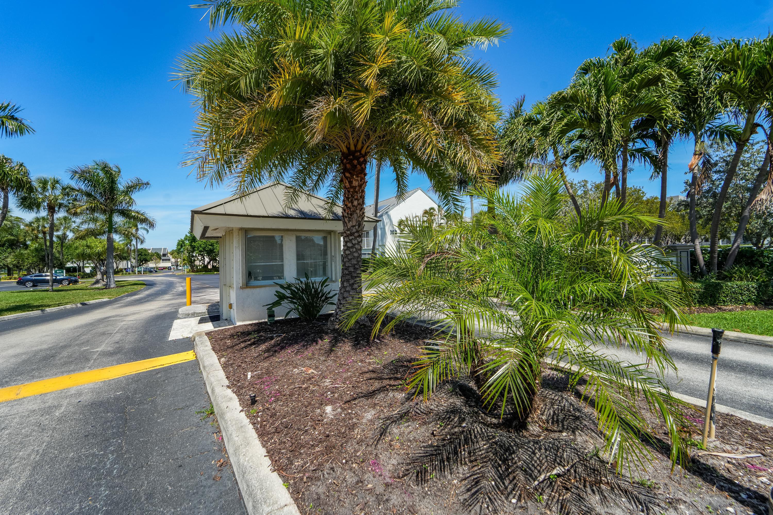 1605 S Us Highway 1 303m1, Jupiter, FL 33477, Jupiter - Photo 2