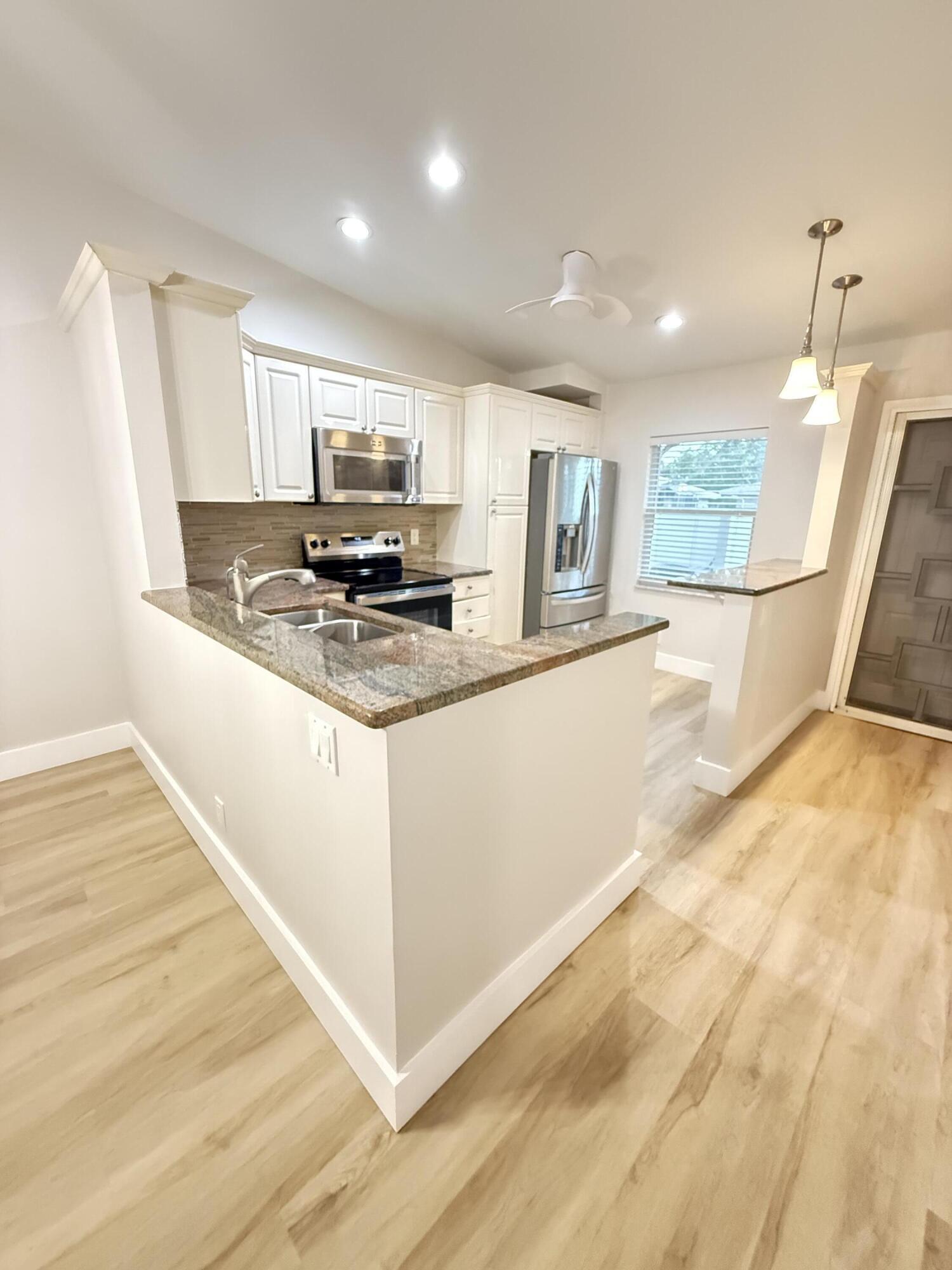 18765 Candlewick Drive, Boca Raton, FL 33496, Boca Raton - Photo 3