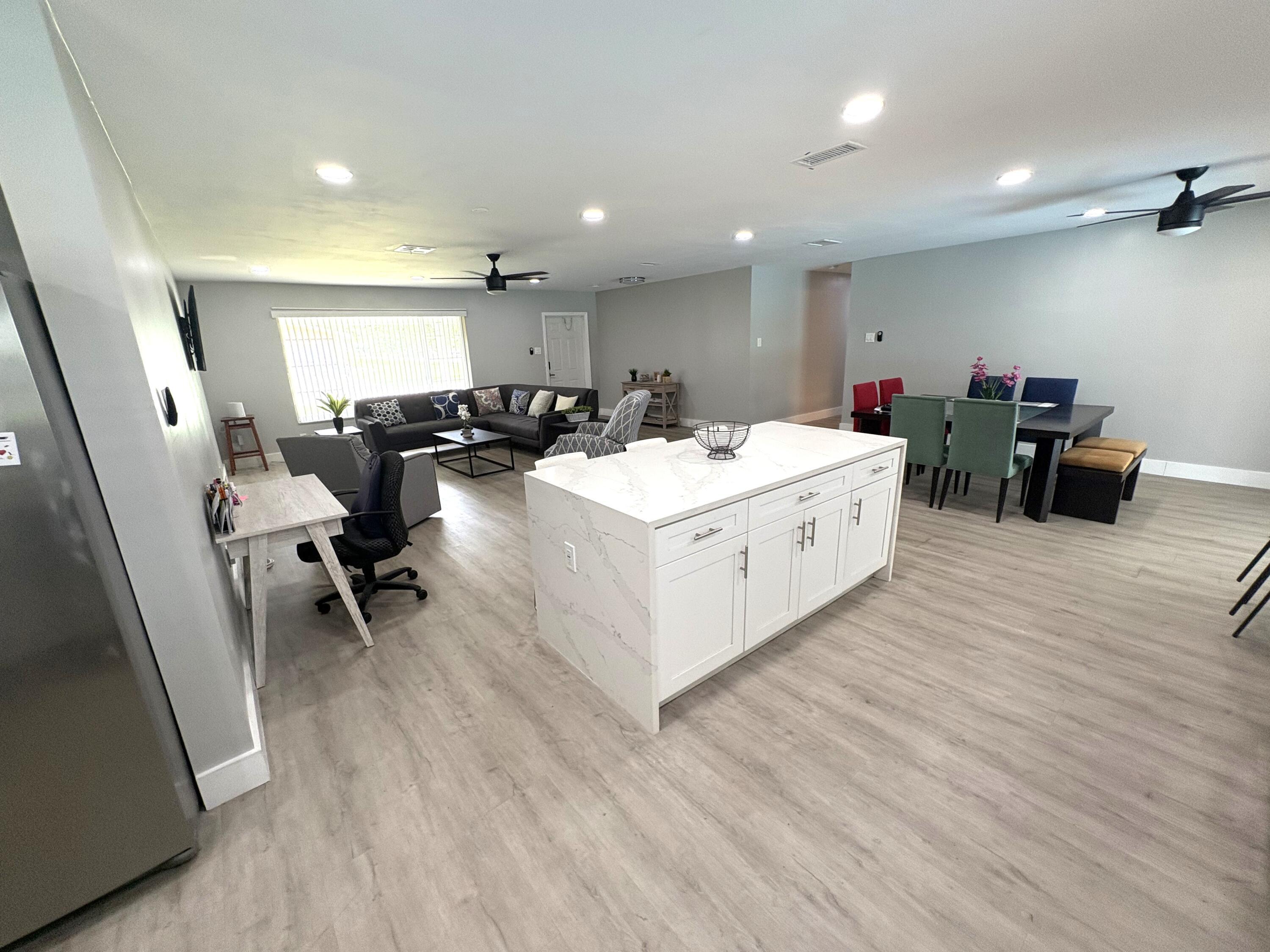 1401 NW 75th Terrace, Plantation, FL 33313, Plantation - Photo 2