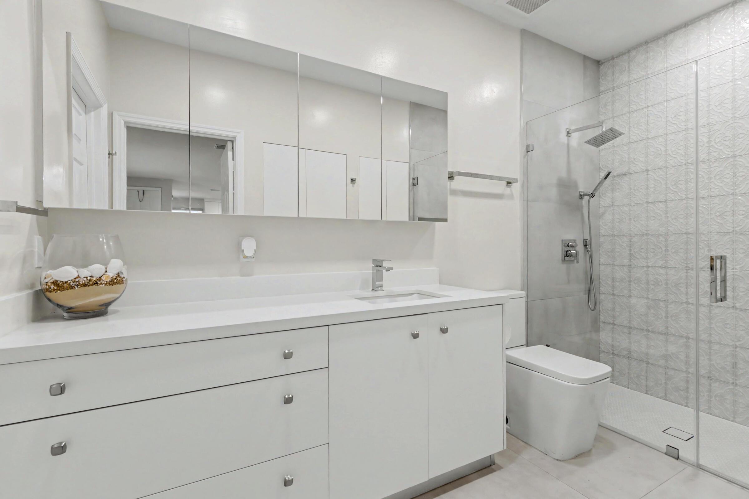 1545 Seagrape Way 1545, Hollywood, FL 33019, Hollywood - Photo 5
