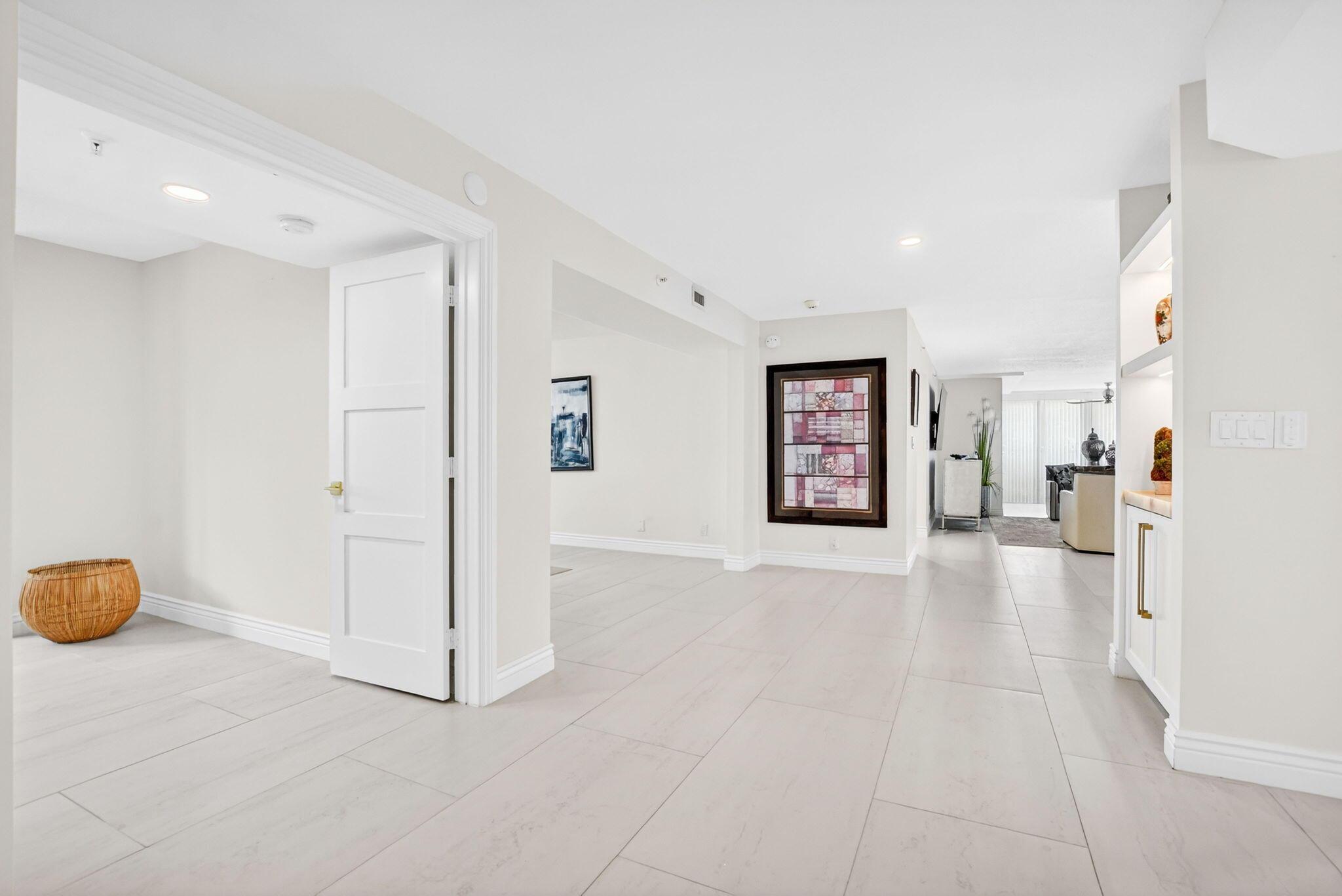 7233 Promenade Drive 101, Boca Raton, FL 33433, Boca Raton - Photo 3