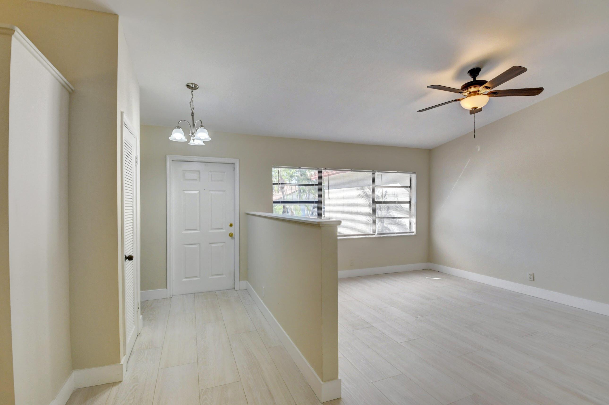 7011 San Sebastian Circle, Boca Raton, FL 33433, Boca Raton - Photo 4