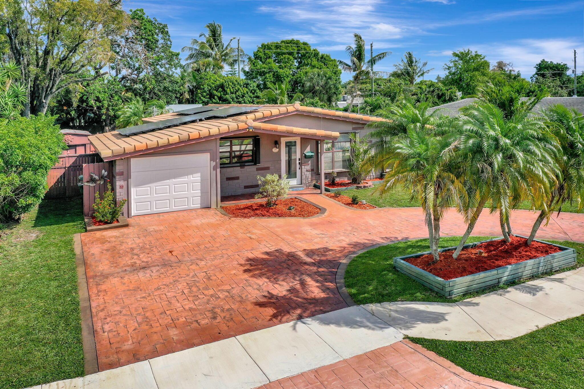 831 NW 39th Street, Oakland Park, FL 33309, Oakland Park - Photo 2