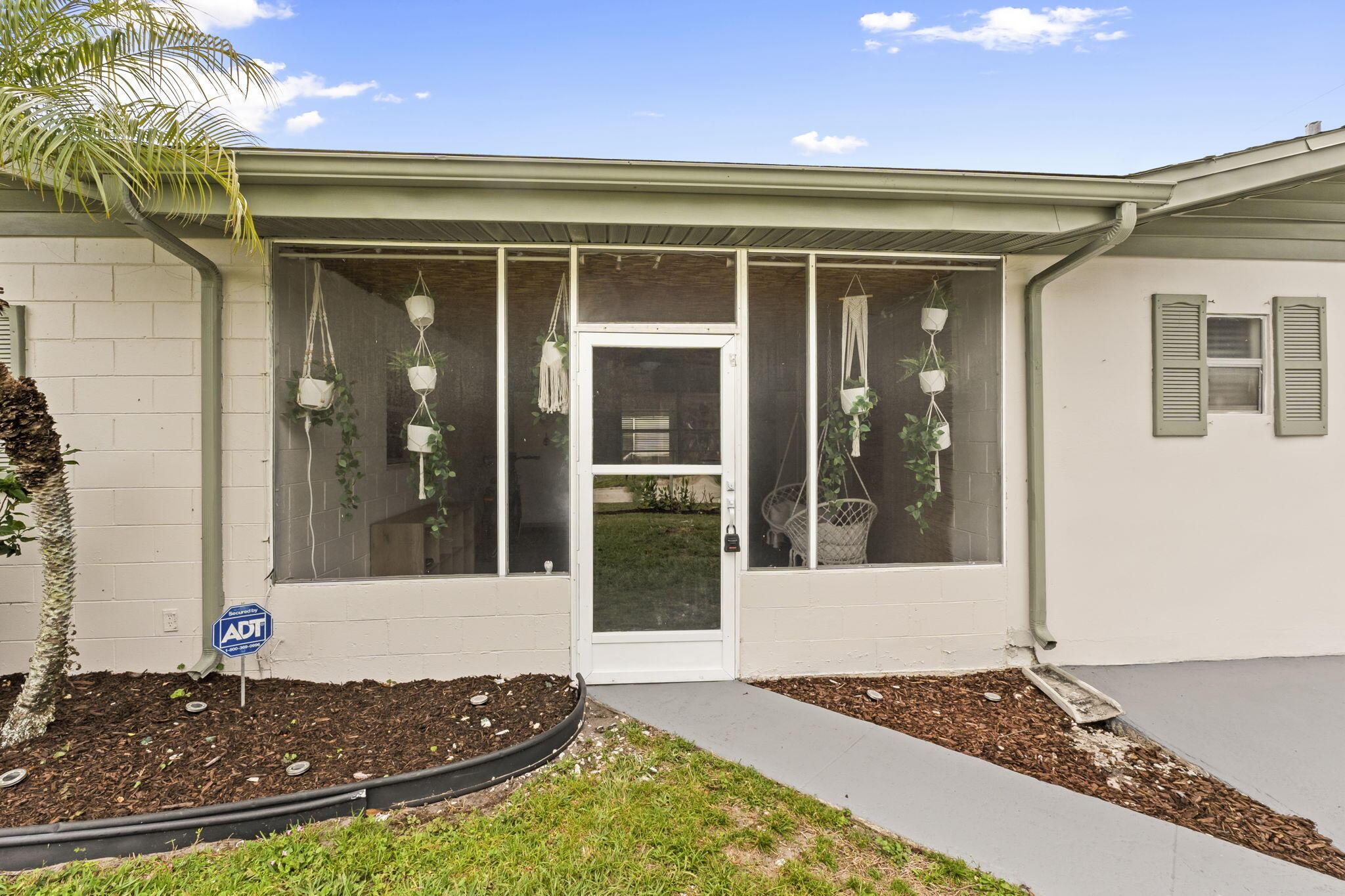 2503 Chesterfield Drive, Fort Pierce, FL 34982, Fort Pierce - Photo 5