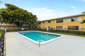 500 SE 2nd Avenue 22, Deerfield Beach, FL 33441, Deerfield Beach - Photo 2