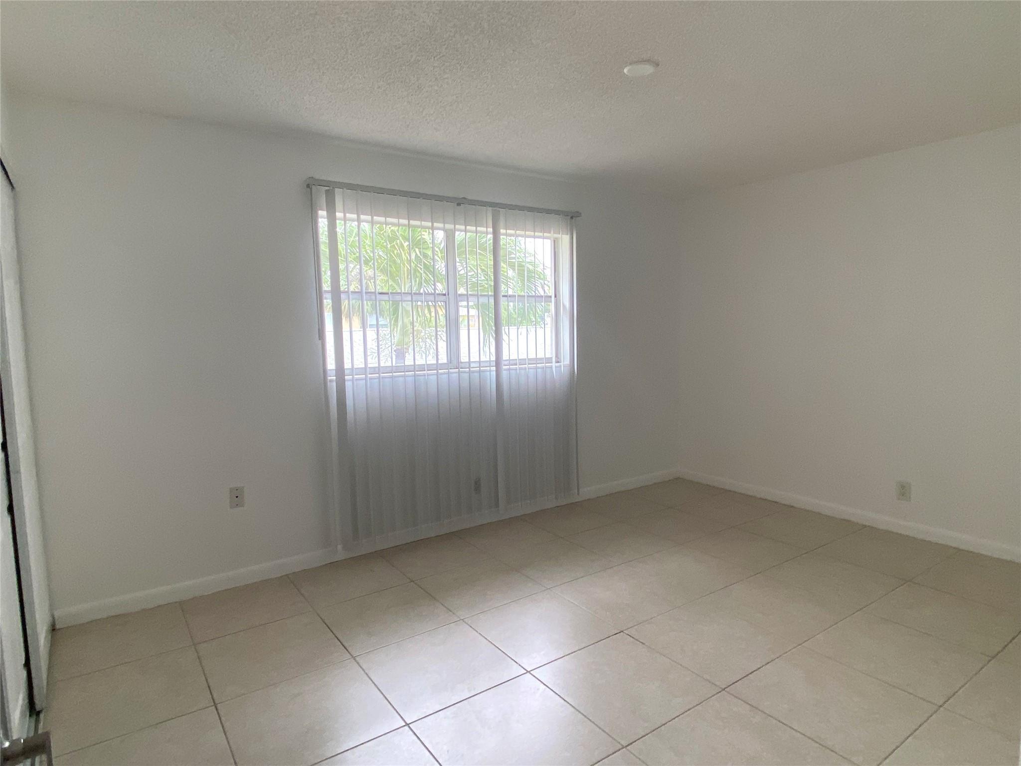 500 SE 2nd Avenue 22, Deerfield Beach, FL 33441, Deerfield Beach - Photo 5