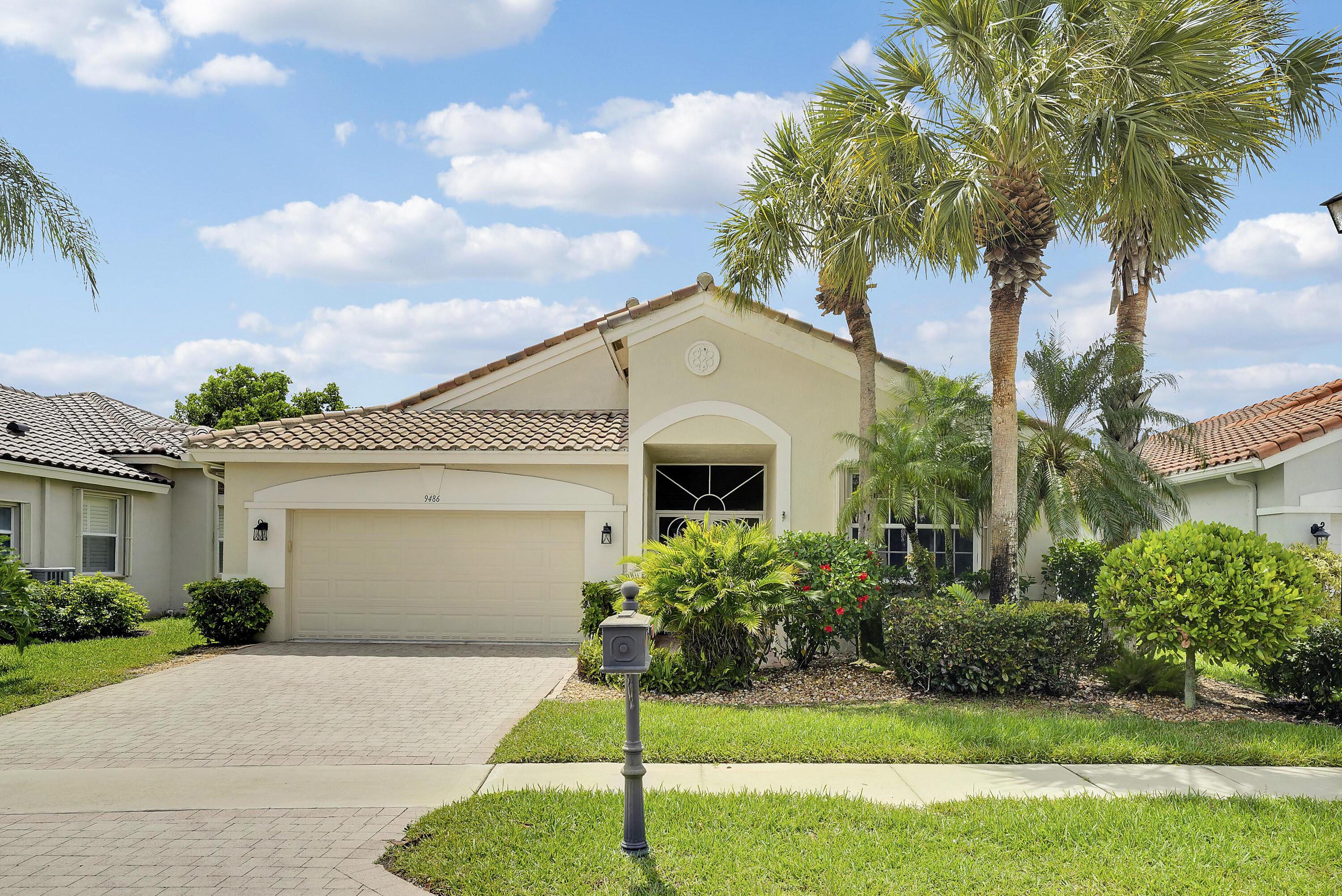 9486 Vercelli Street, Lake Worth, FL 33467, Lake Worth - Photo 2