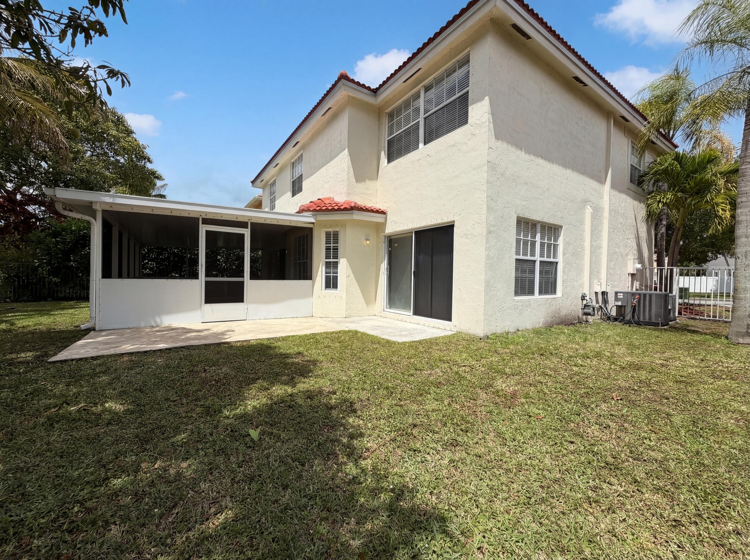 73 Gables Boulevard, Weston, FL 33326, Weston - Photo 5