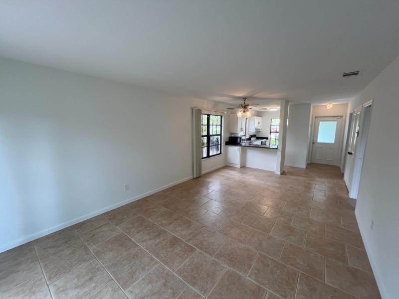 1438 SE Larkwood Circle, Port St. Lucie, FL 34952, Port St. Lucie - Photo 5