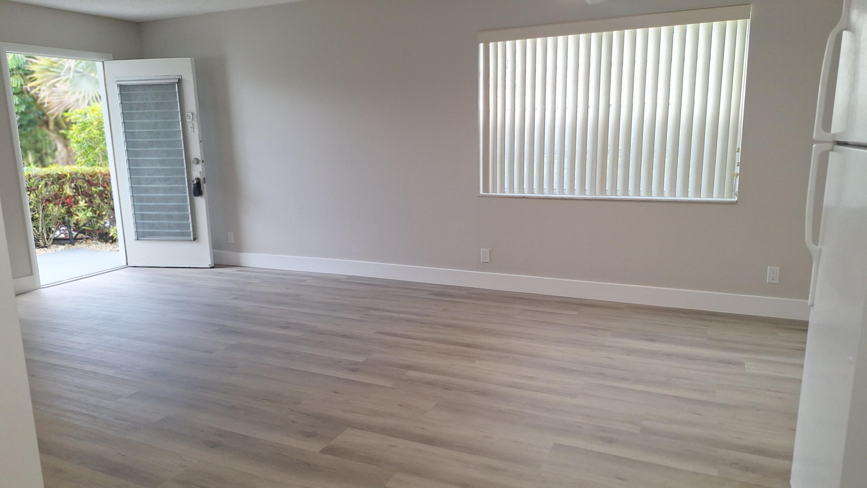 120 Normandy C, Delray Beach, FL 33484, Delray Beach - Photo 4