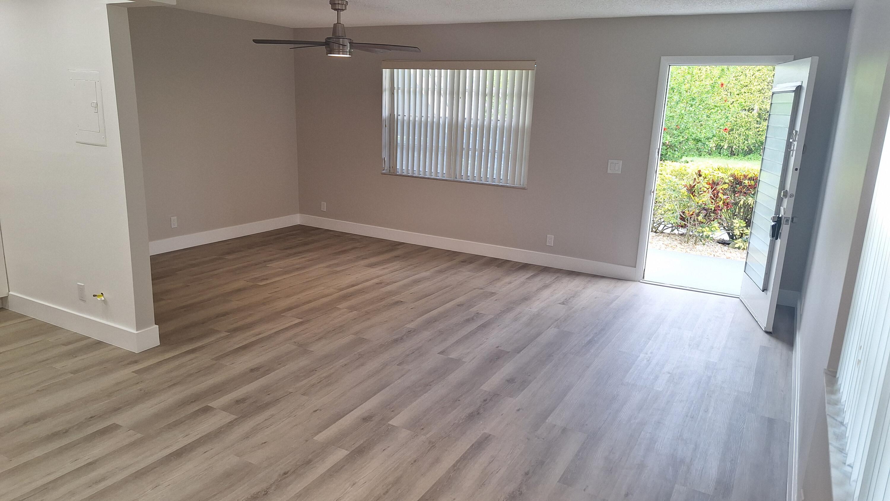 120 Normandy C, Delray Beach, FL 33484, Delray Beach - Photo 5