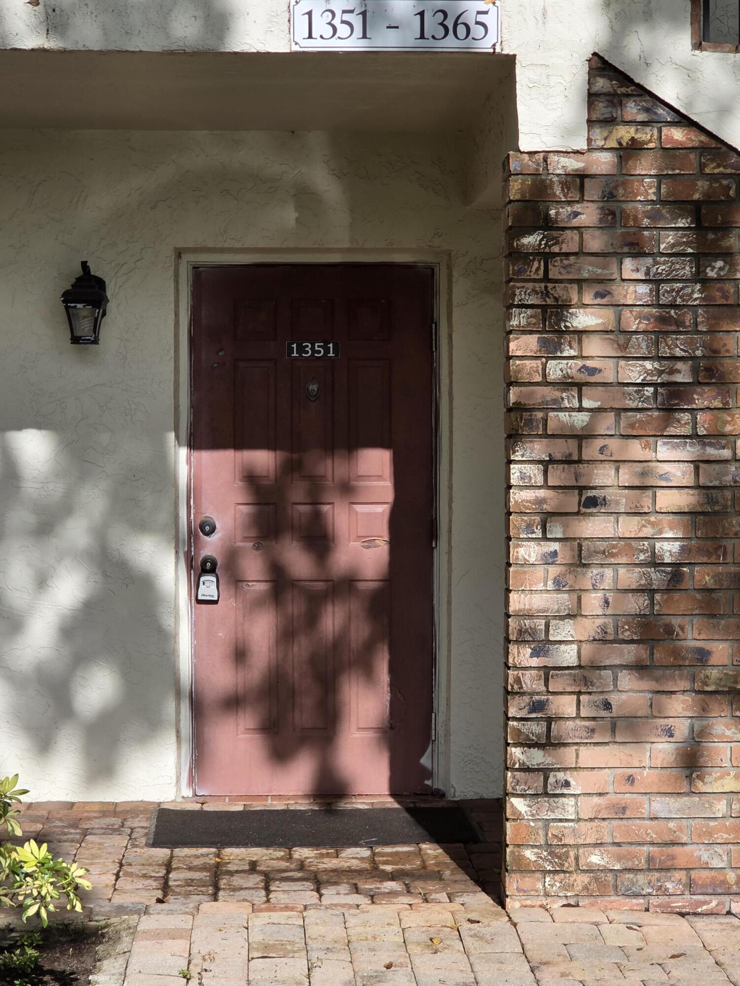 1351 NW 94th Way 1351, Coral Springs, FL 33071, Coral Springs - Photo 2
