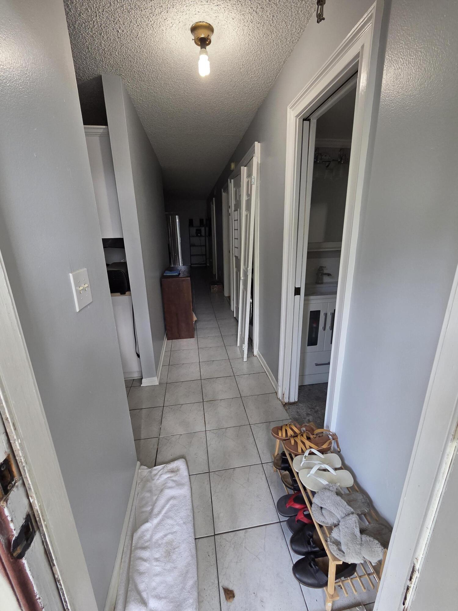 1351 NW 94th Way 1351, Coral Springs, FL 33071, Coral Springs - Photo 3