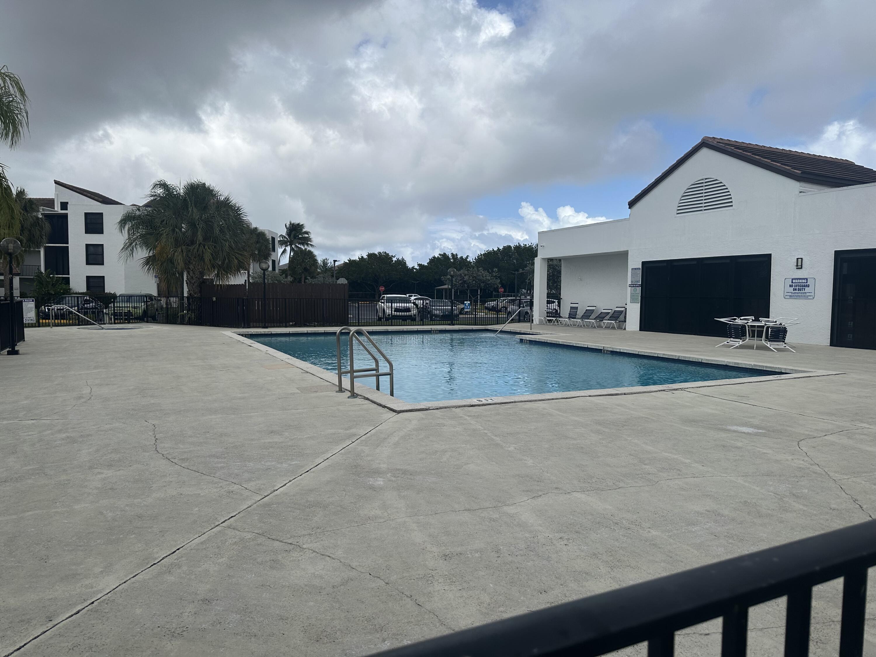 208 Lake Pointe Drive 108, Oakland Park, FL 33309, Oakland Park - Photo 4
