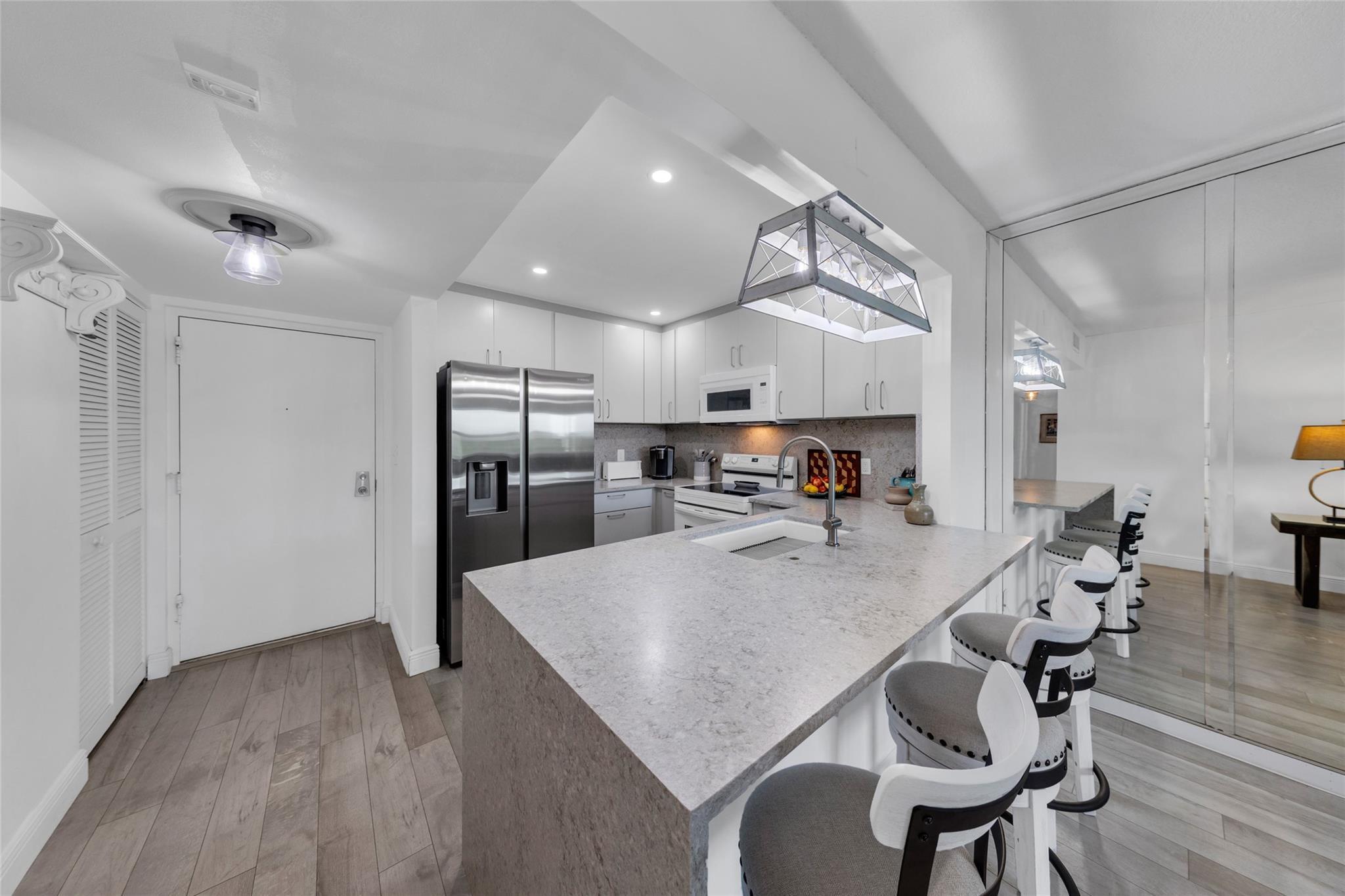 900 River Reach Drive 518, Fort Lauderdale, FL 33315, Fort Lauderdale - Photo 4